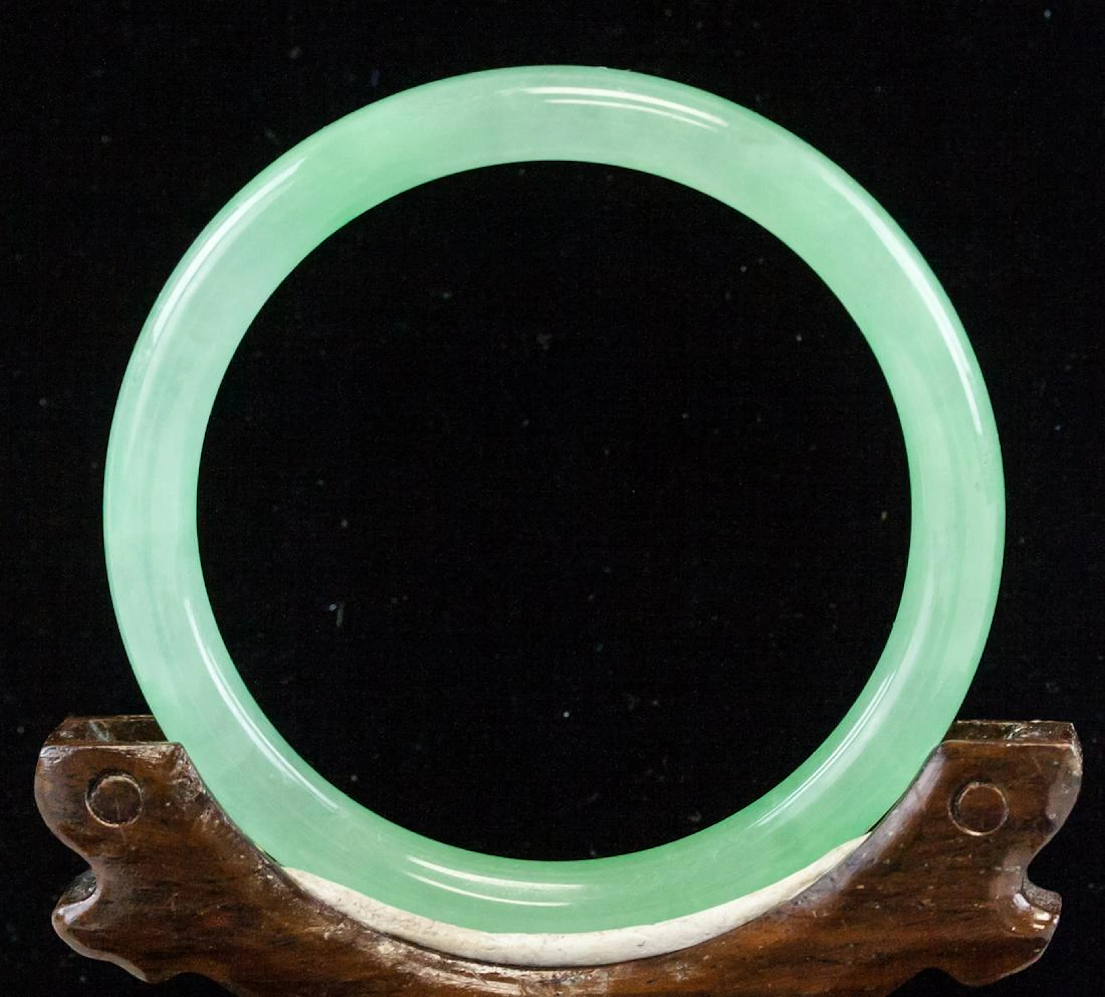 Burma Light Green Jadeite Carved Bangle