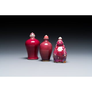 Three Chinese flambé-glazed snuff bottles, 18/19th C.