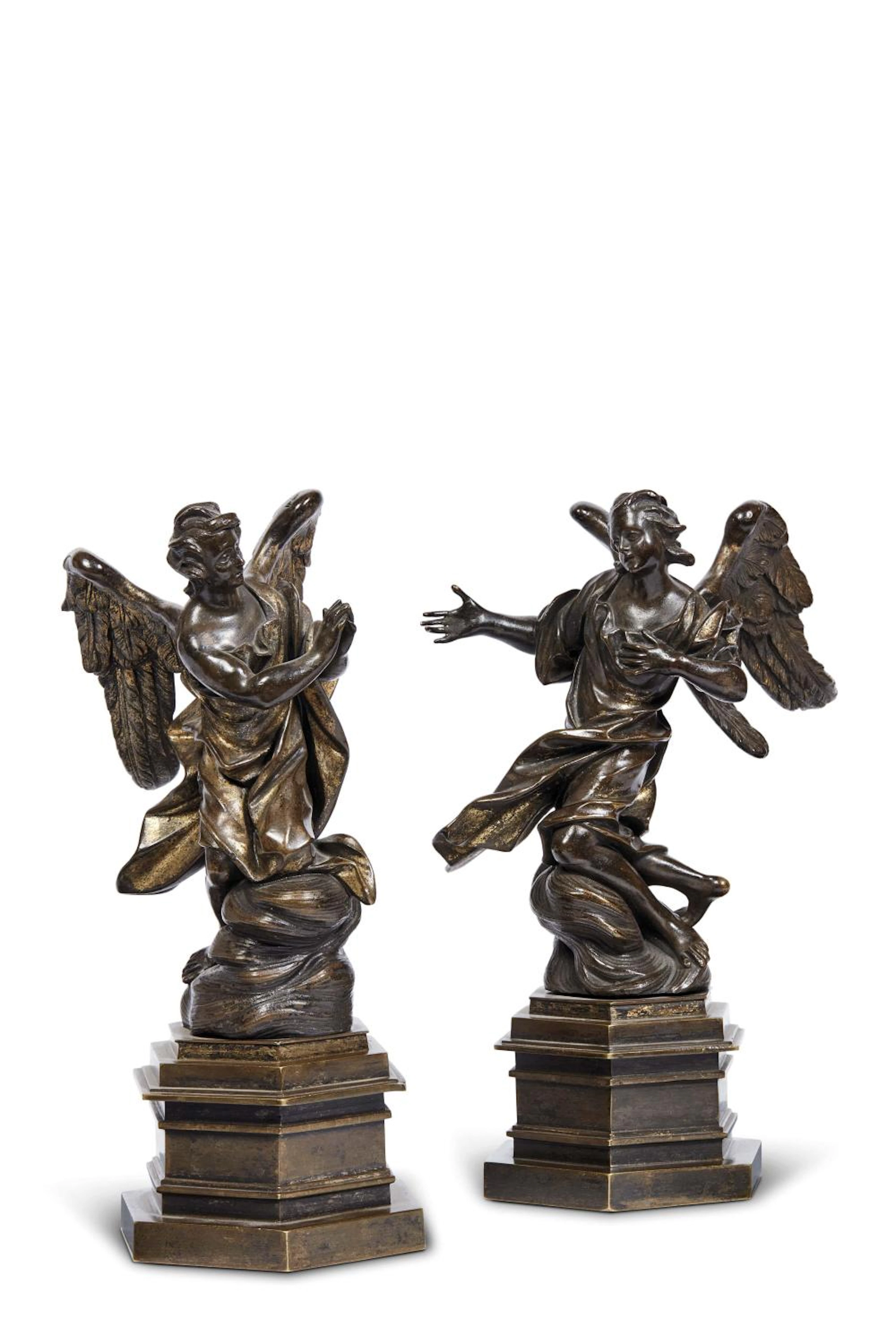 COPPIA DI SCULTURE