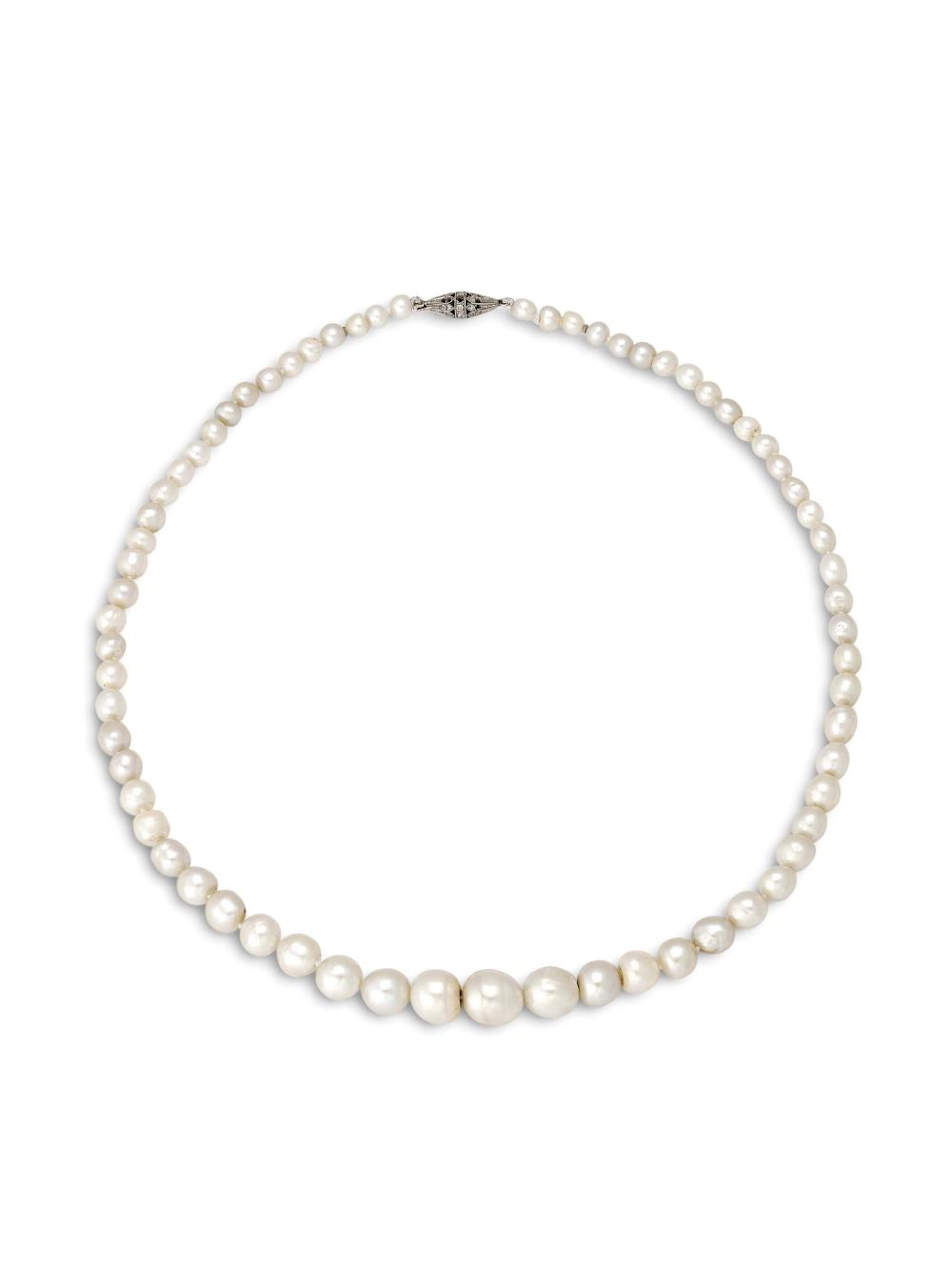 COLLANA DI PERLE NATURALI ad un filo di perle naturali di acqua salata,