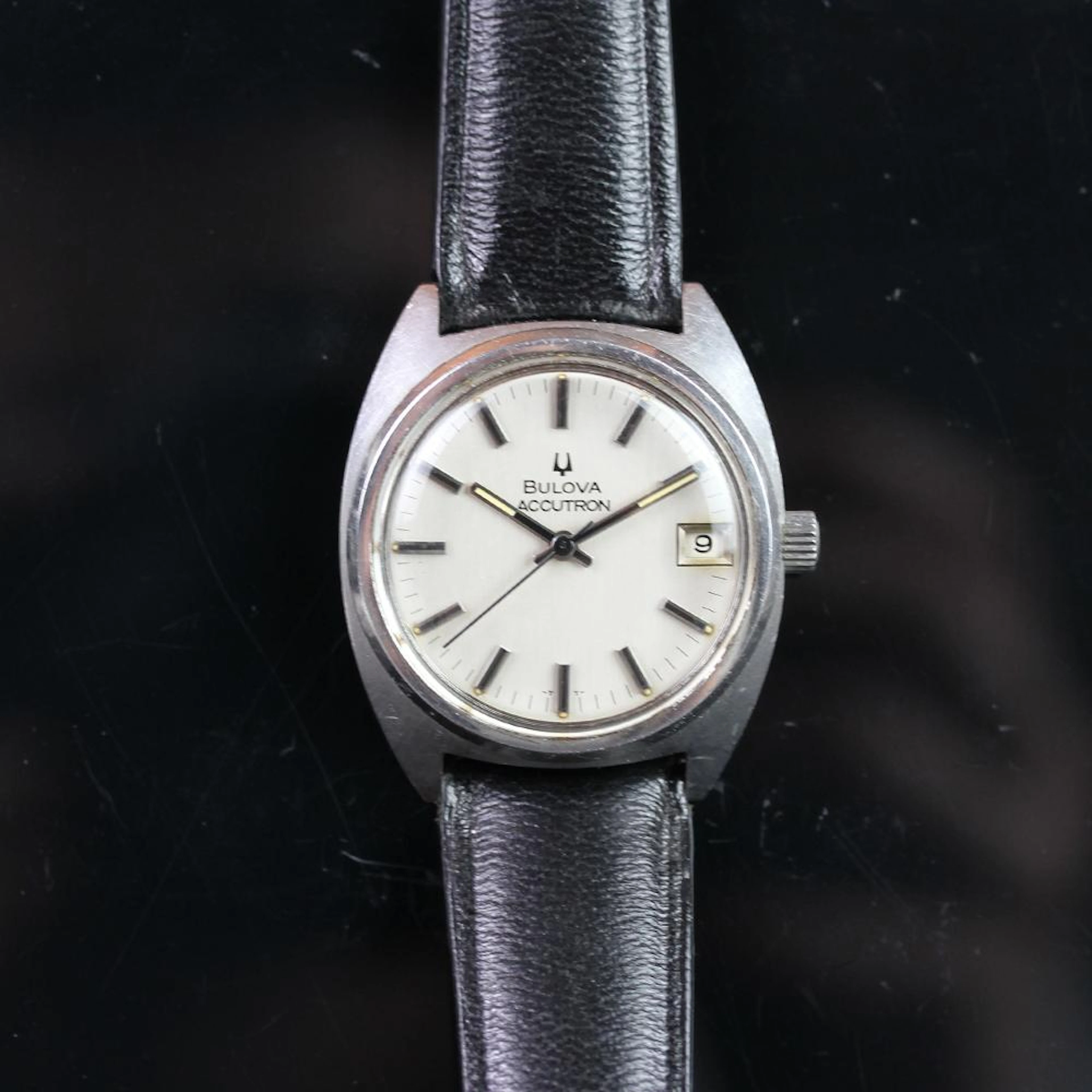 GENTLEMEN'S BULOVA ACCUTRON