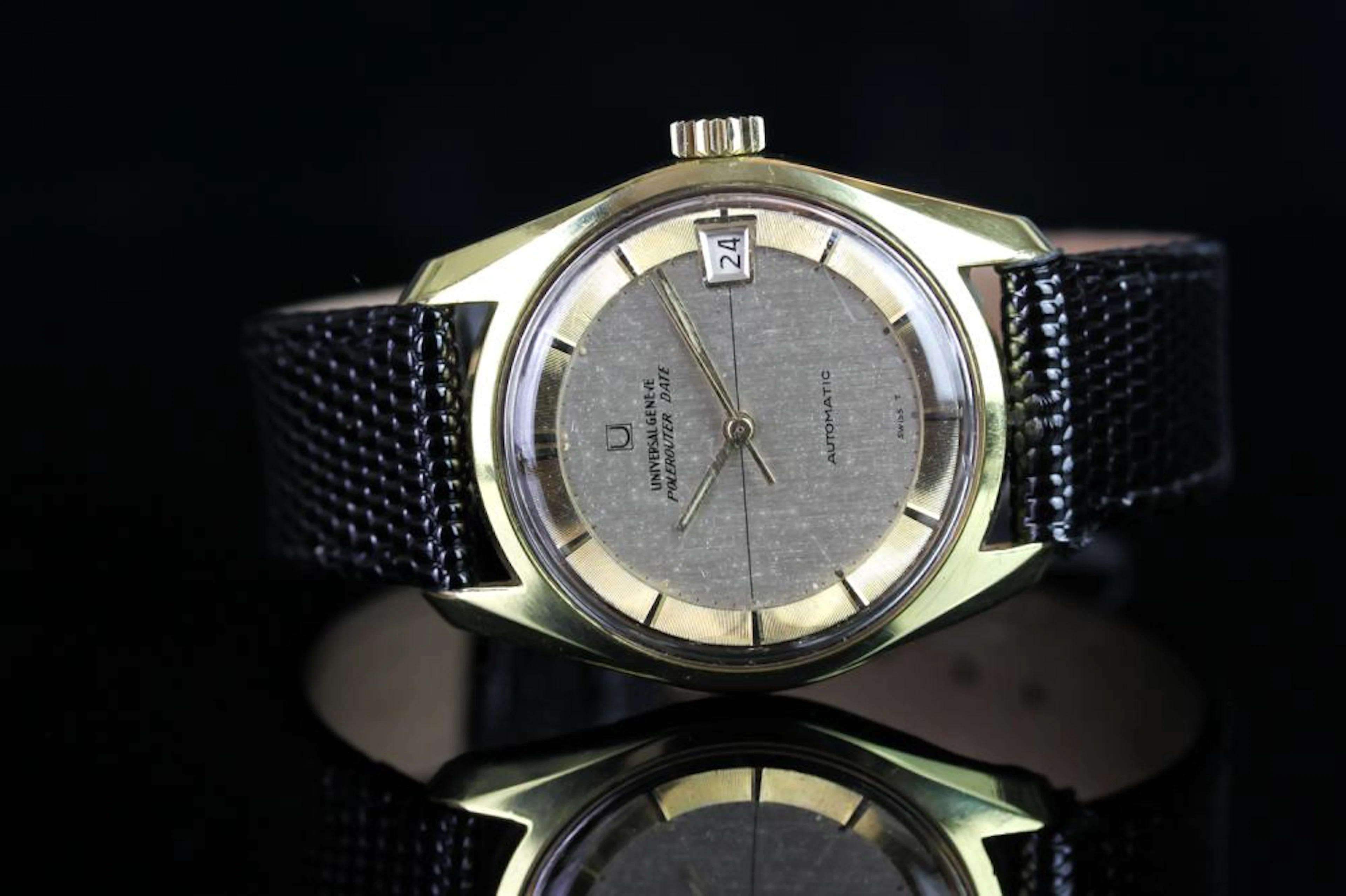 GENTLEMEN'S UNIVERSAL GENEVE POLAR OUTER DATE 569119/2, round, two tone dia