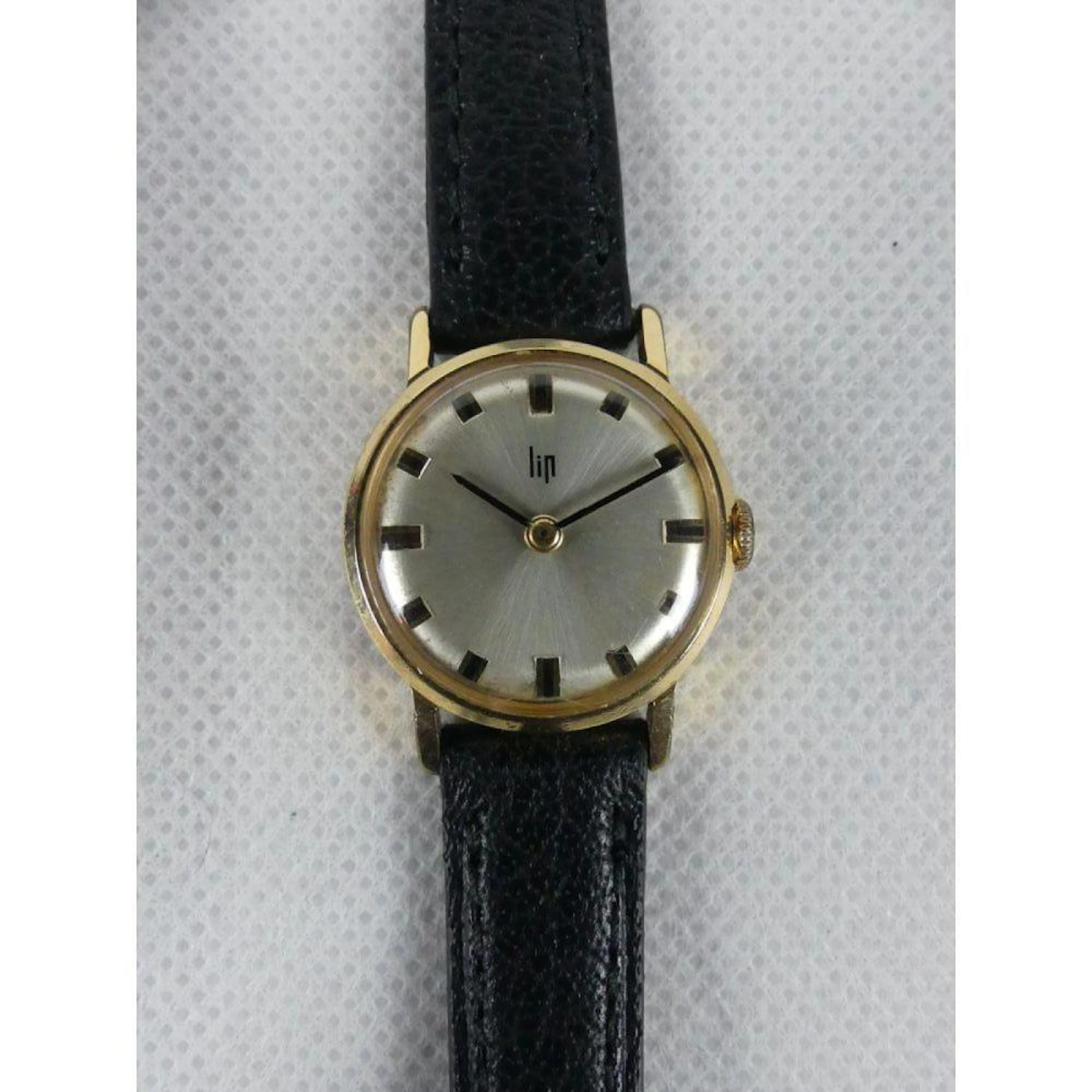 MONTRE de dame en or 750°/°°