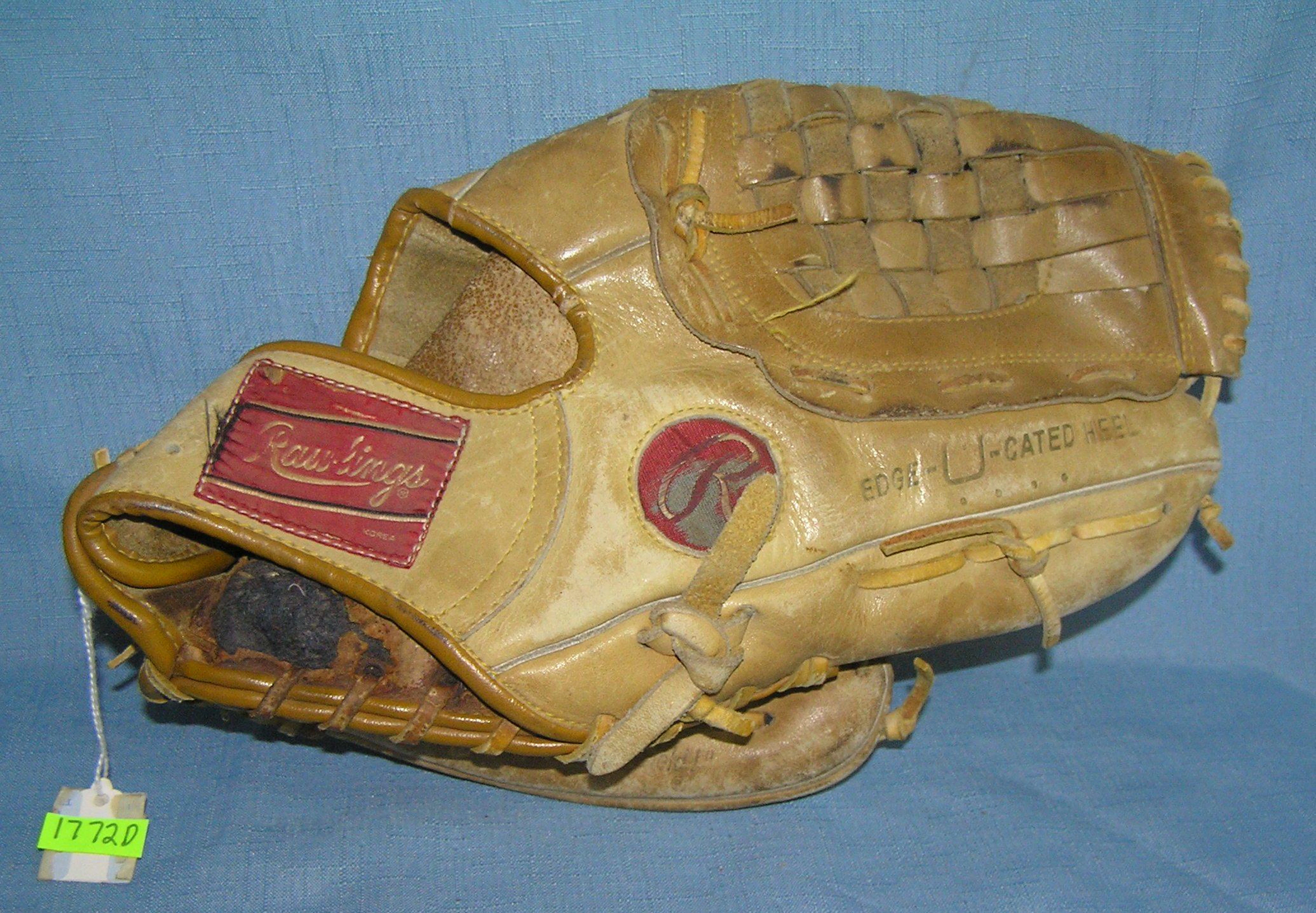 Greg Luzinski autographed model baseball glove