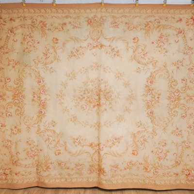AN AUBUSSON STYLE CARPET/TAPESTRY