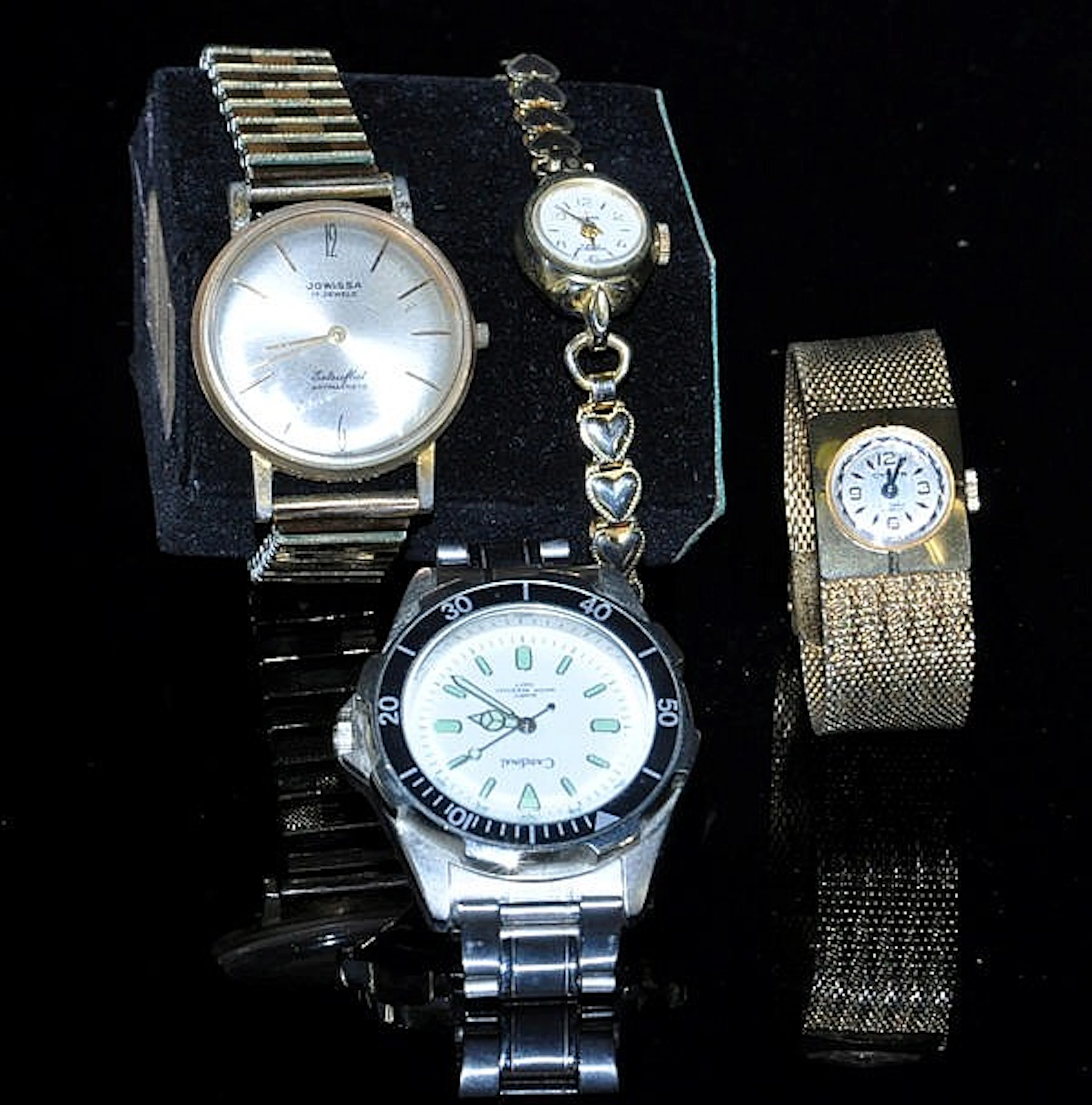 4 Various Watches. Cyrin ladies bracelet watch,