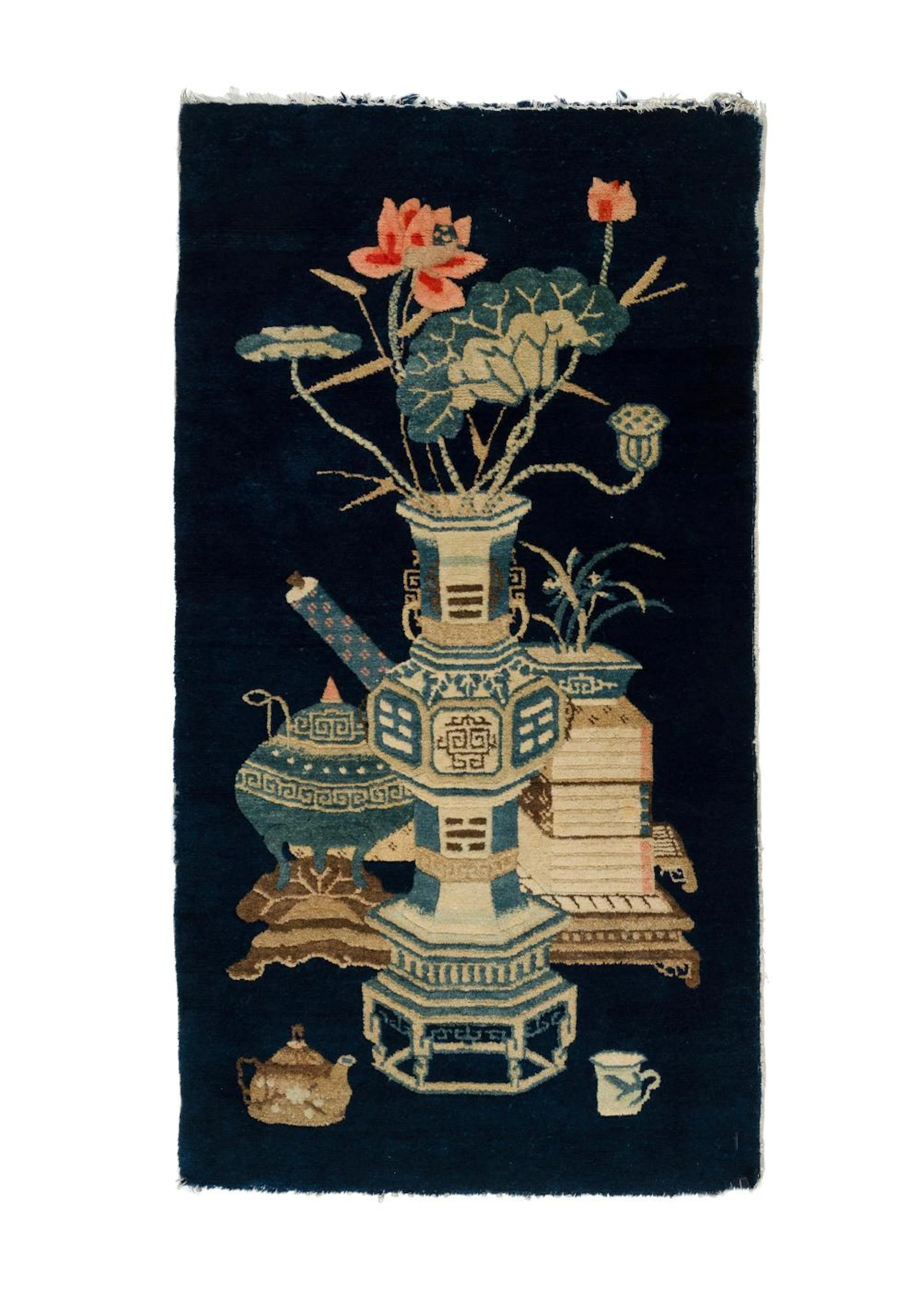 Chinese Hand Knotted Wool Pictorial Rug