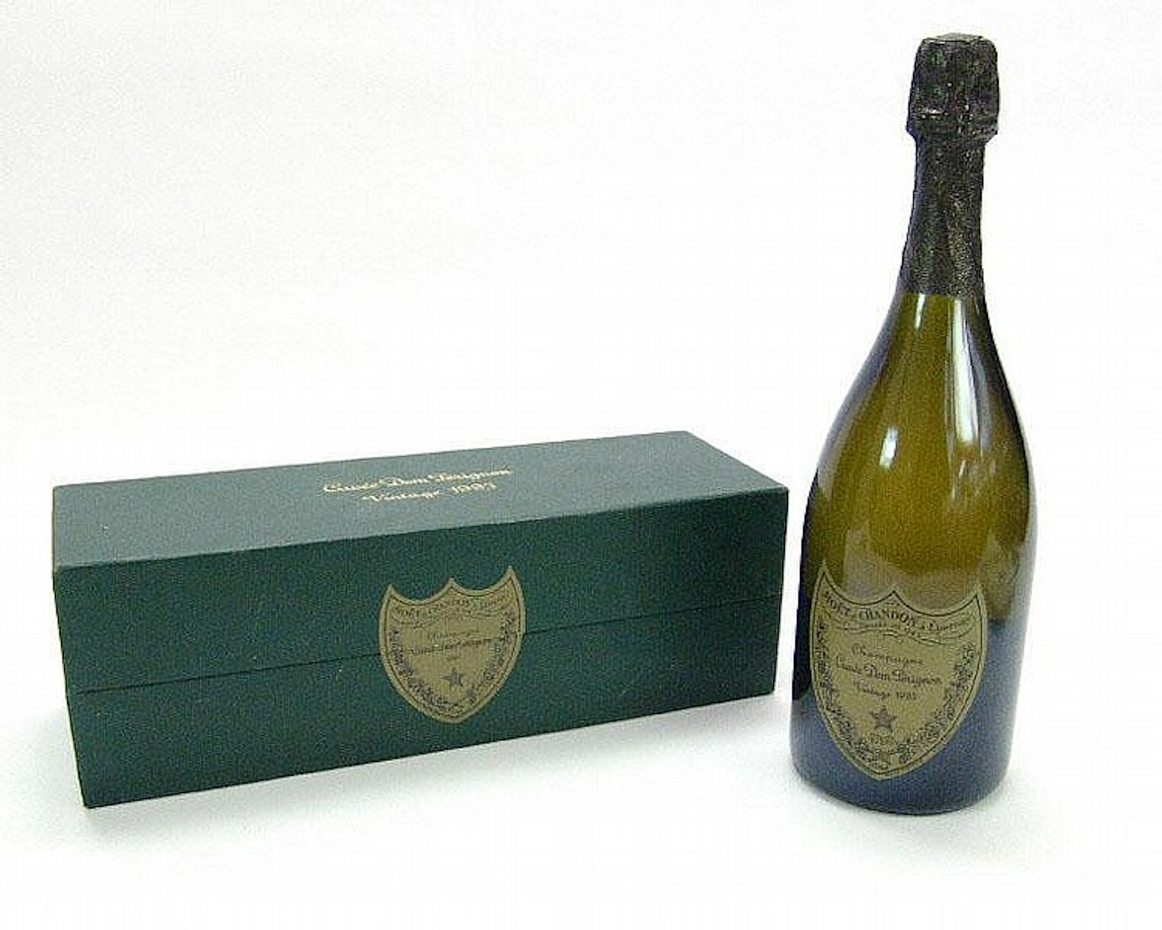 Single bottle of Moet et Chandon Dom Perignon 1993
