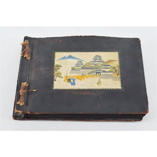 Early 20th century important photo album containing labeled snapshot