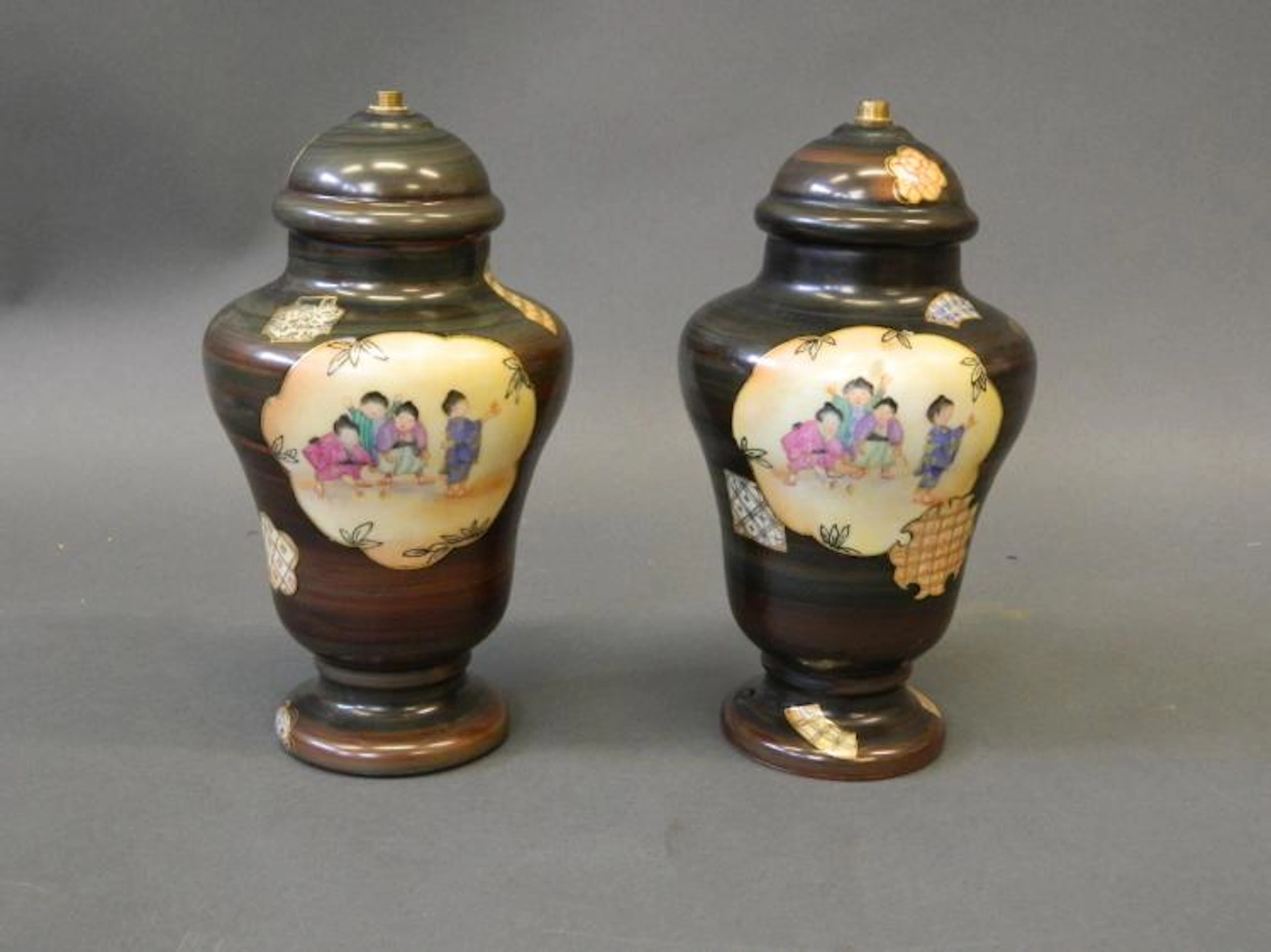 A pair of Limoges porcelain lamps with Japonaise...