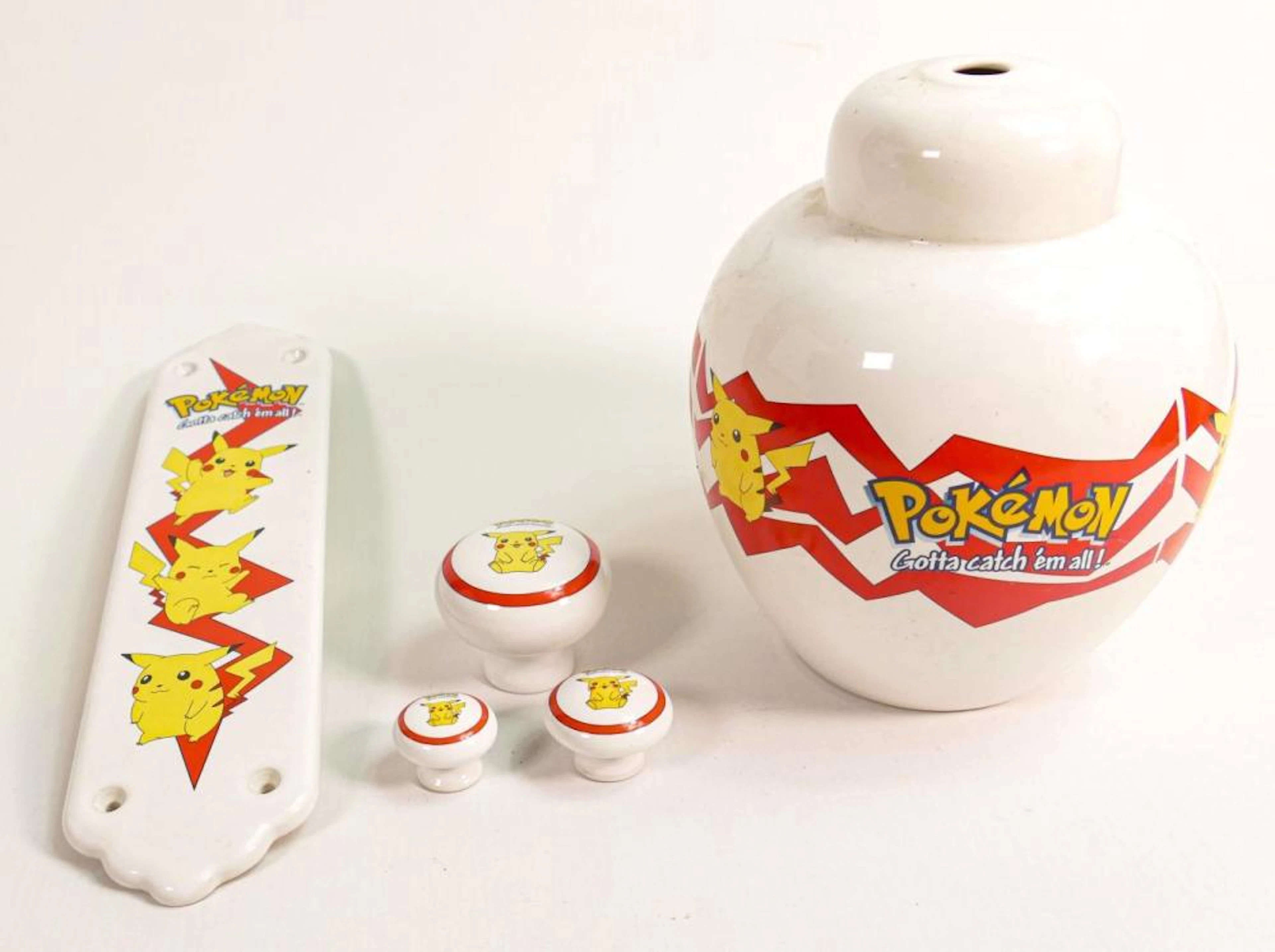 Wade Nintendo Pokemon lamp base