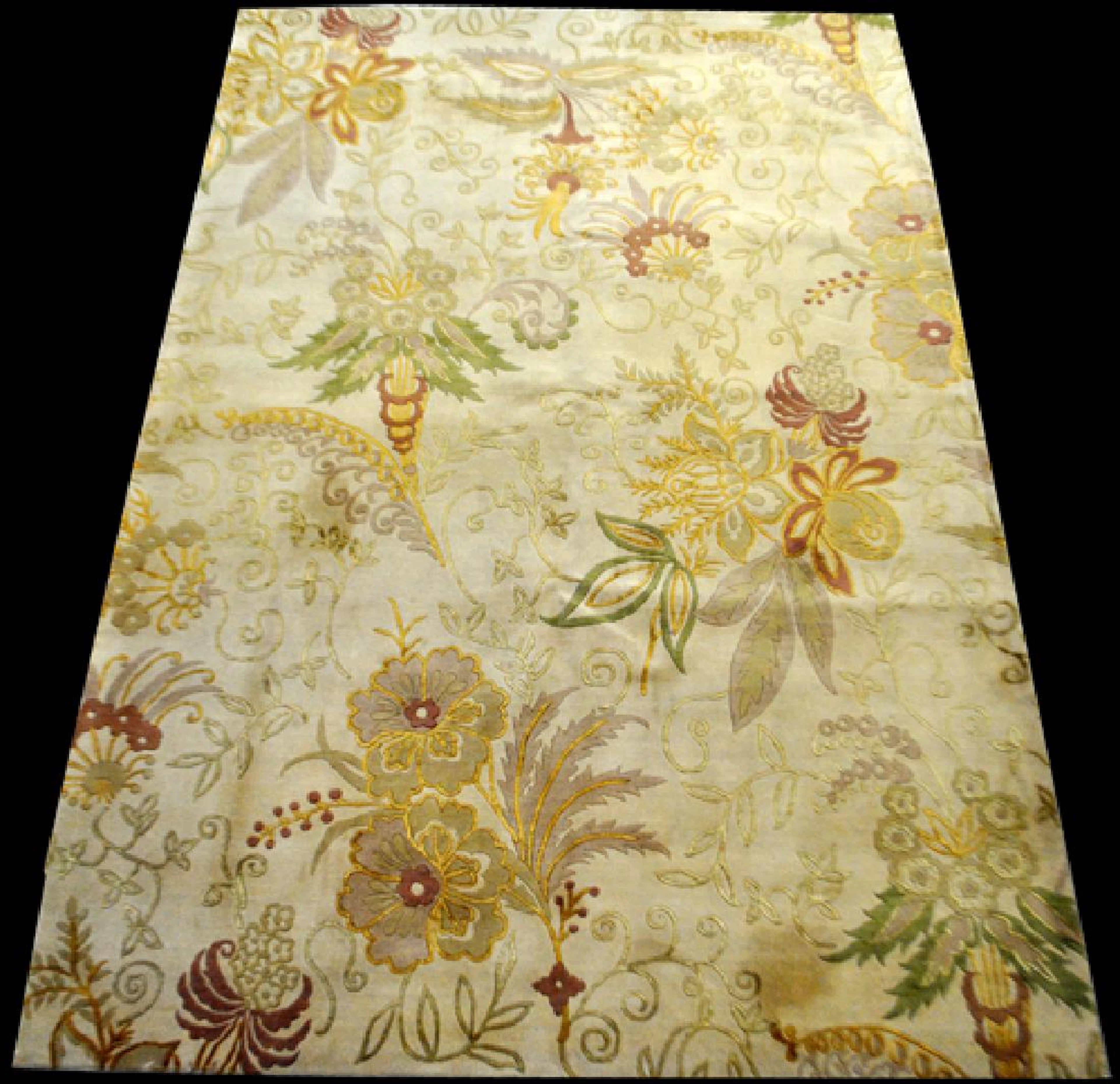 Extremely stylish modern contemporary rug