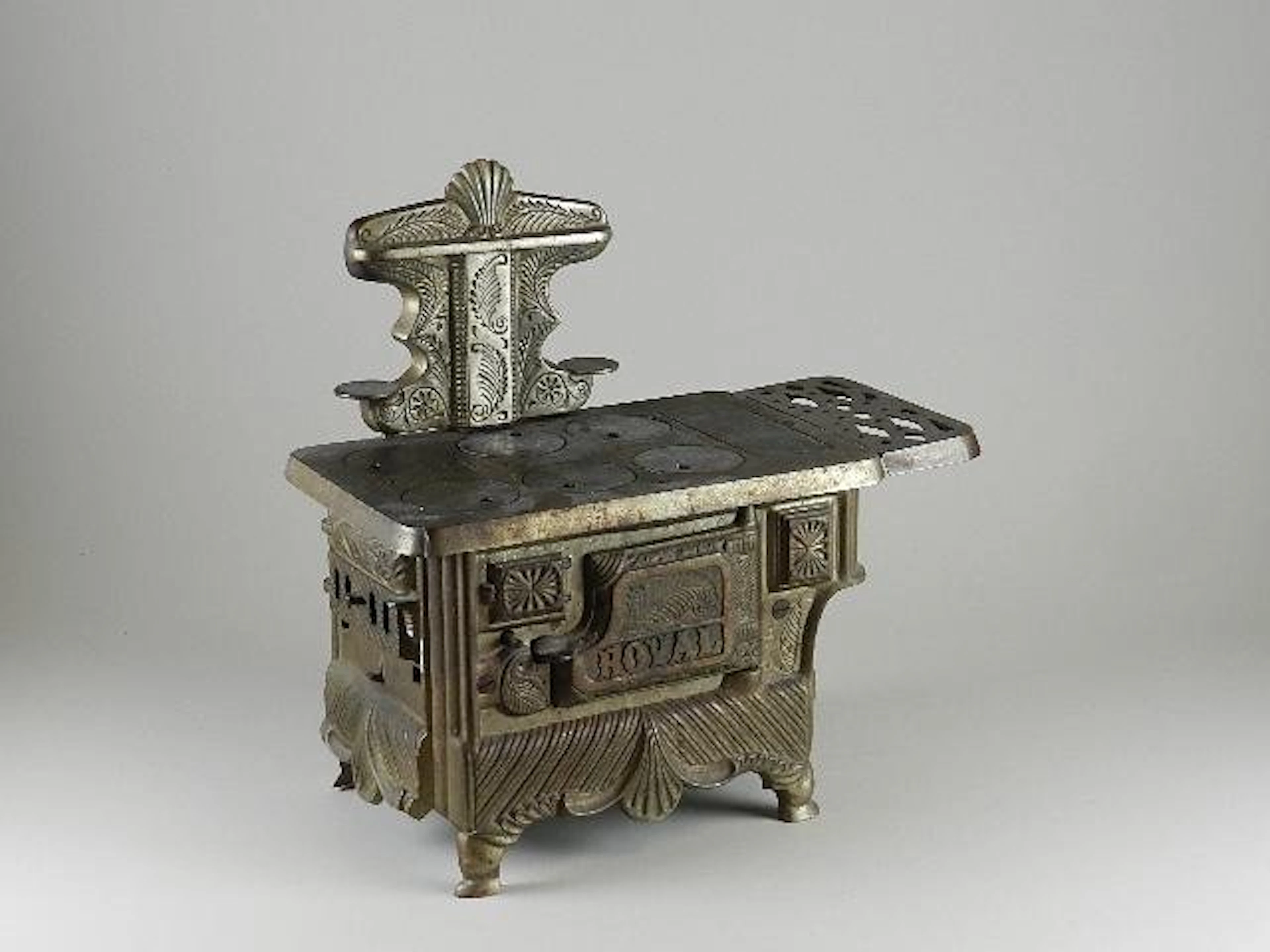 Vintage Child's Size/Salesman Sample Cast Iron Stove