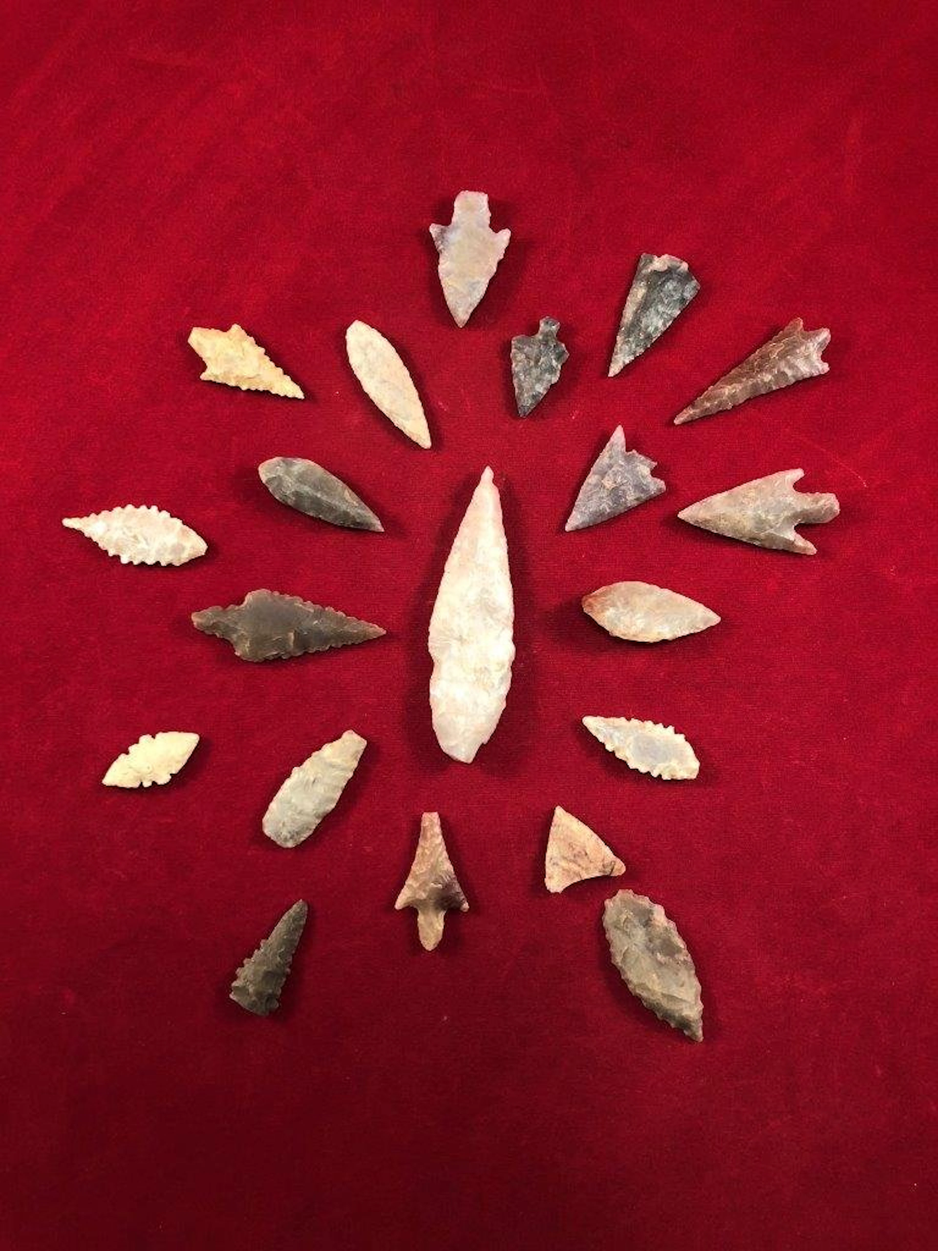 20 neolithic points indian artifact arrowhead