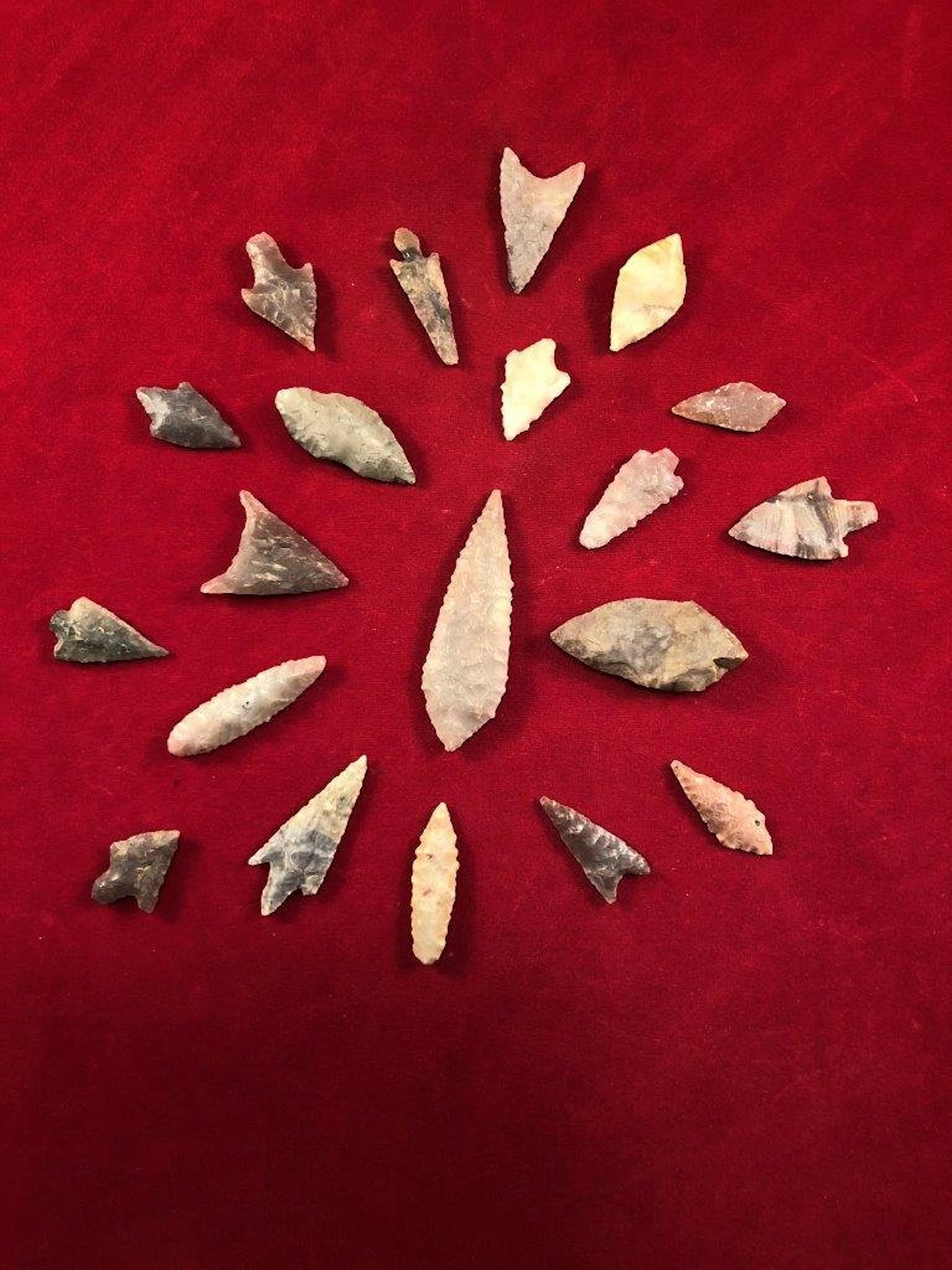 20 neolithic points indian artifact arrowhead