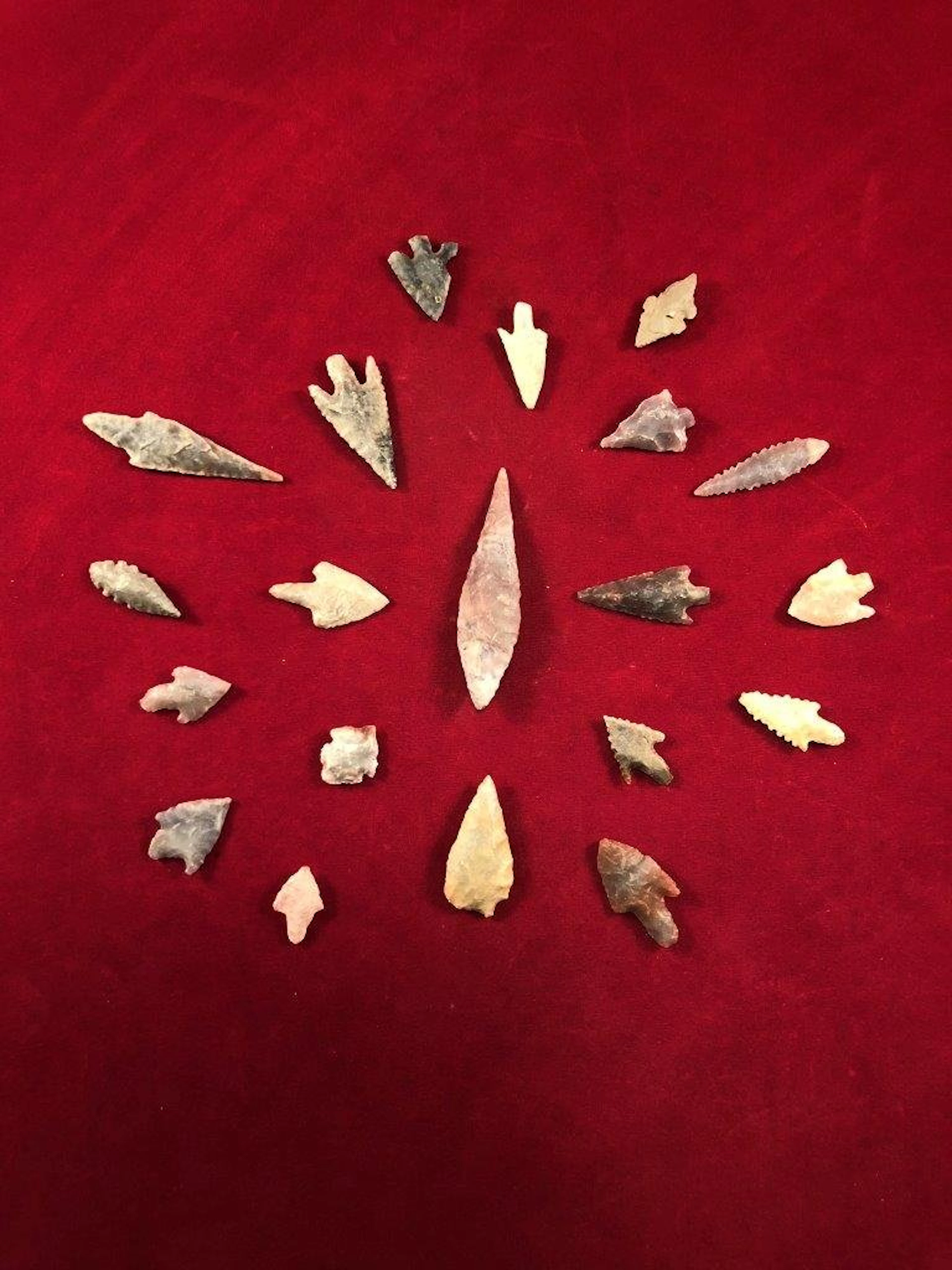 20 neolithic points indian artifact arrowhead