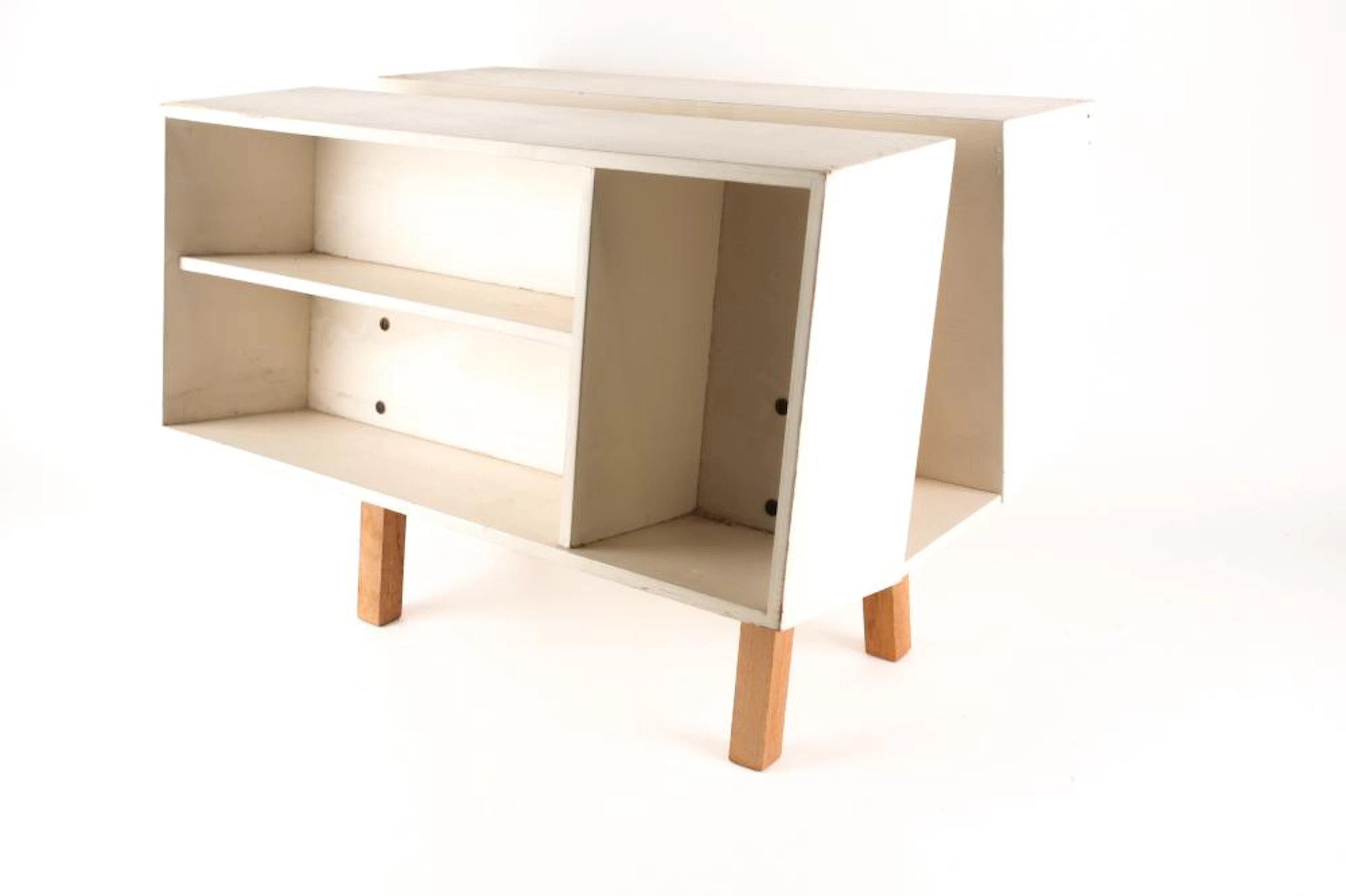 Earnest Race (1913-1964) for Isokon "Penguin Donkey" mk II bookcase