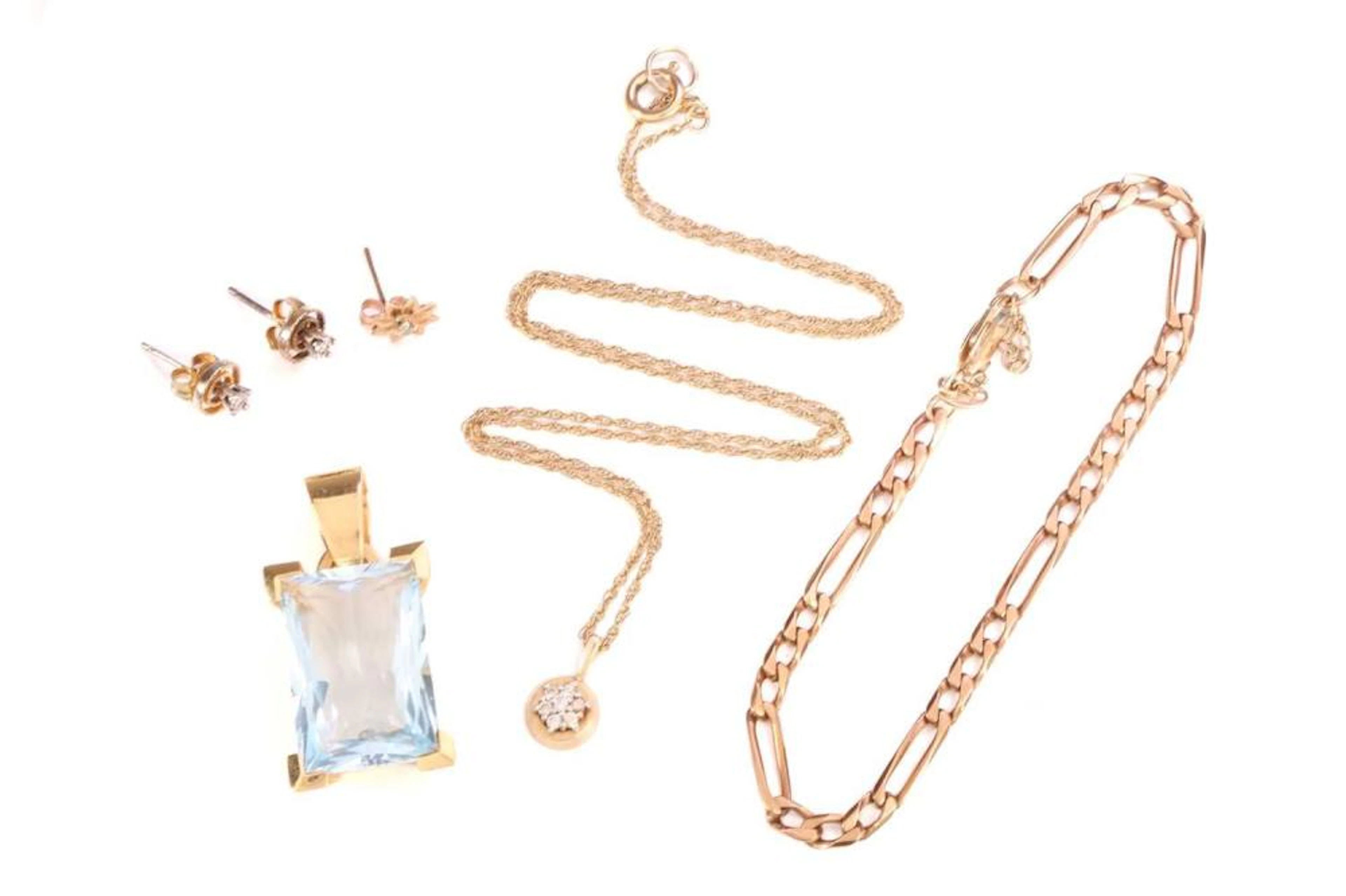 A small collection of jewellery; including a large topaz pendant