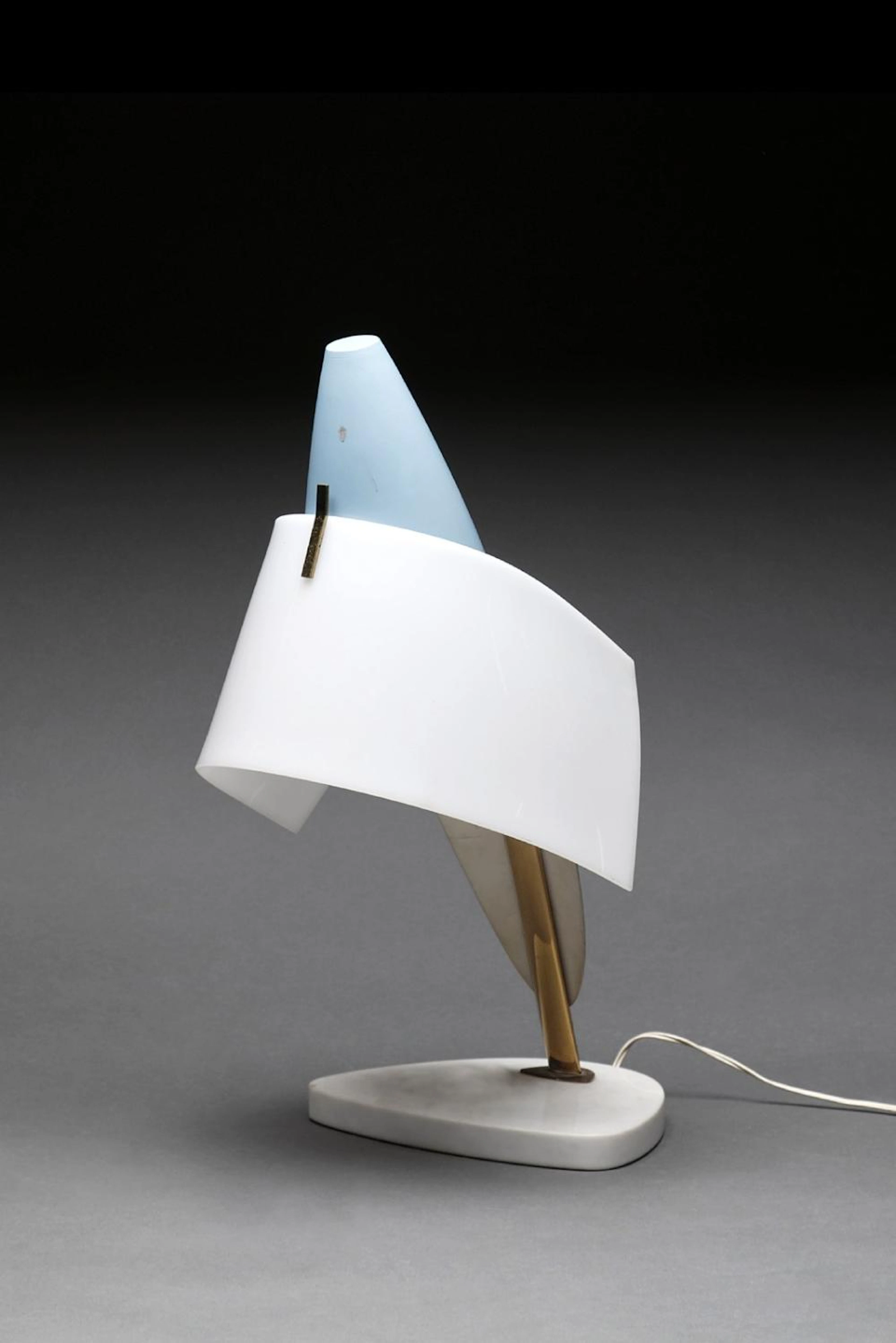GATTA BRUNO Stilnovo table lamp, 1950s.