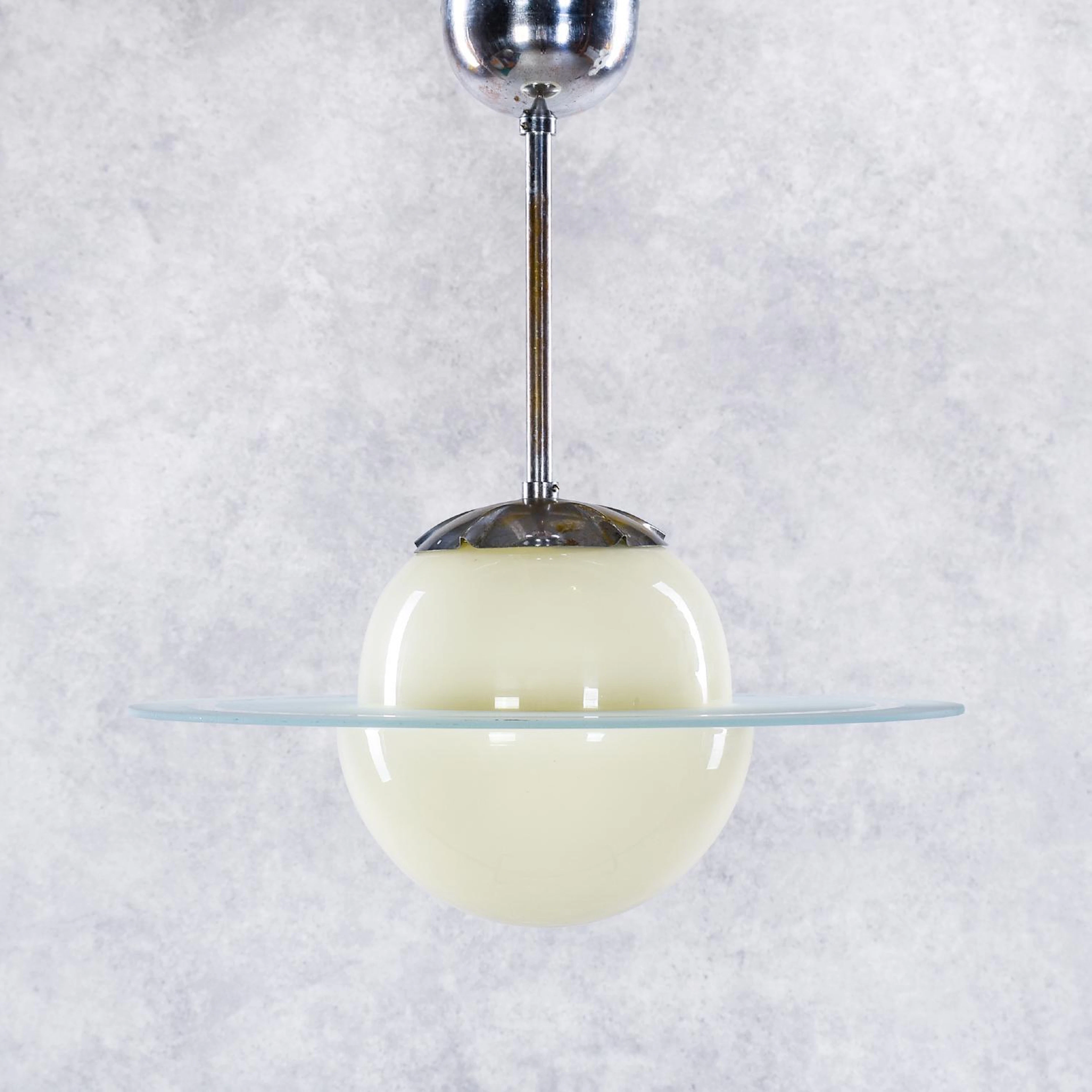 Saturnuslampa 1900-tal