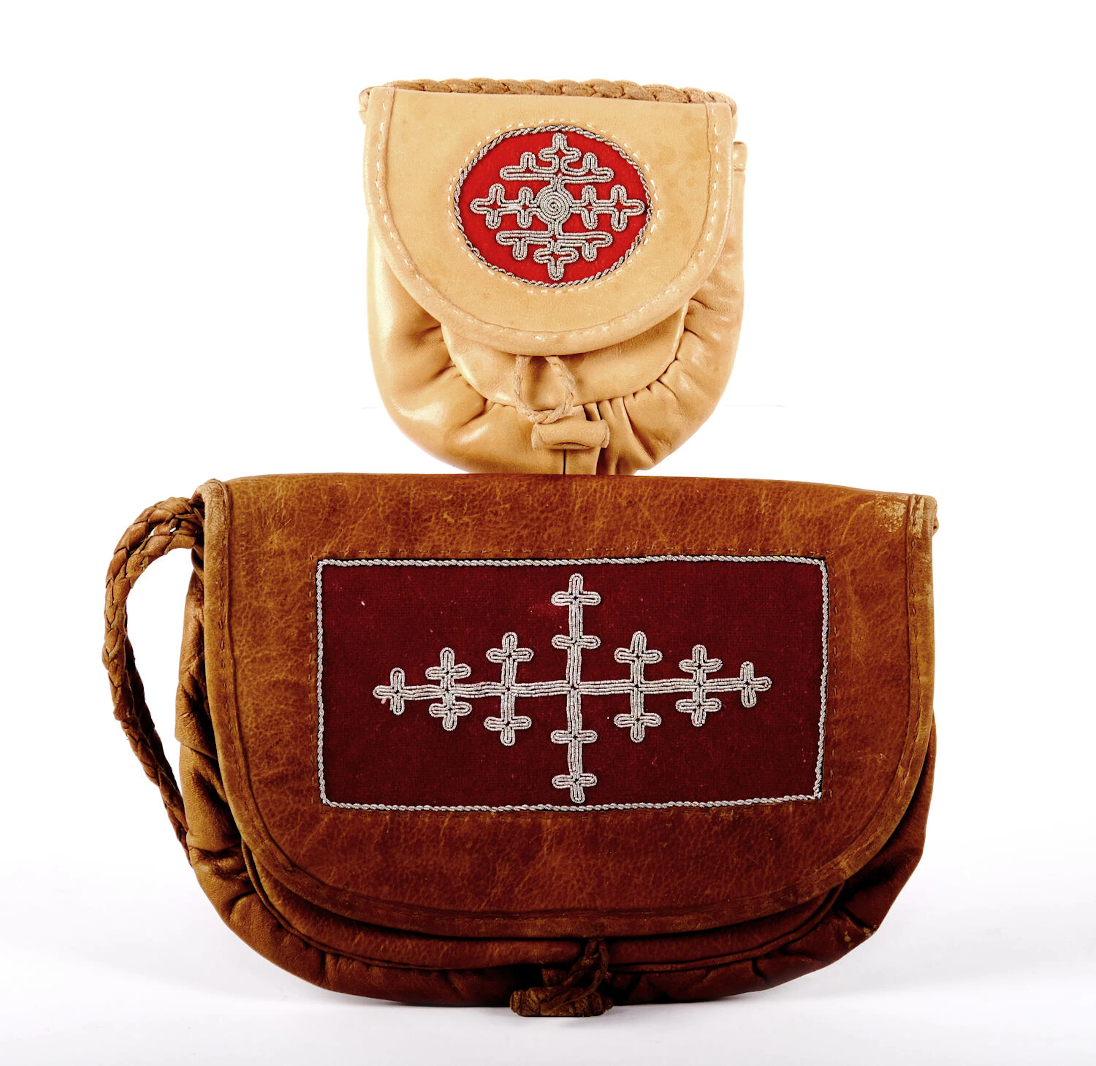 Handväskor Sameslöjd Tennbroderi 1900-tal (2 st)