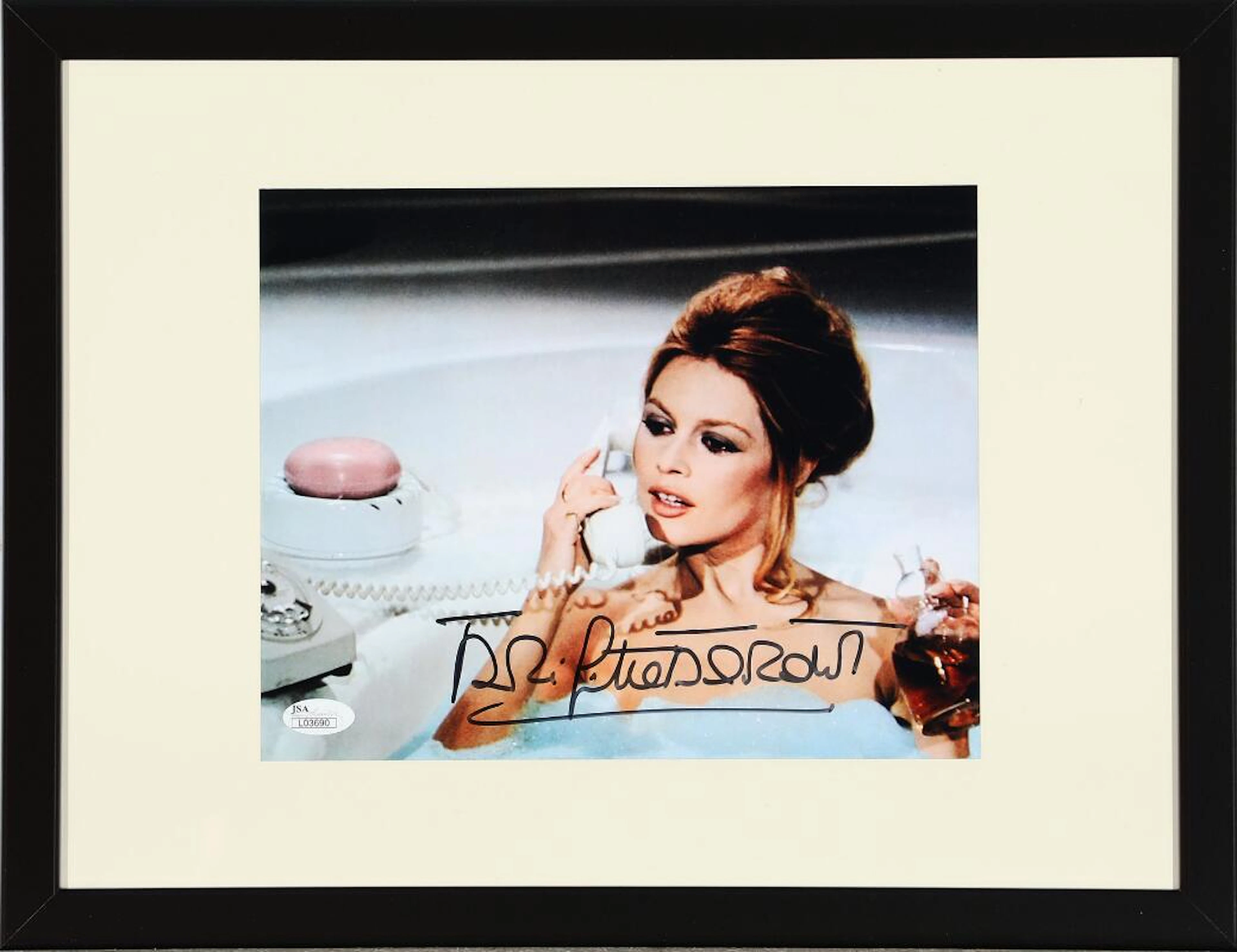 Claude Lecompte: A signed colour photograph of the French model