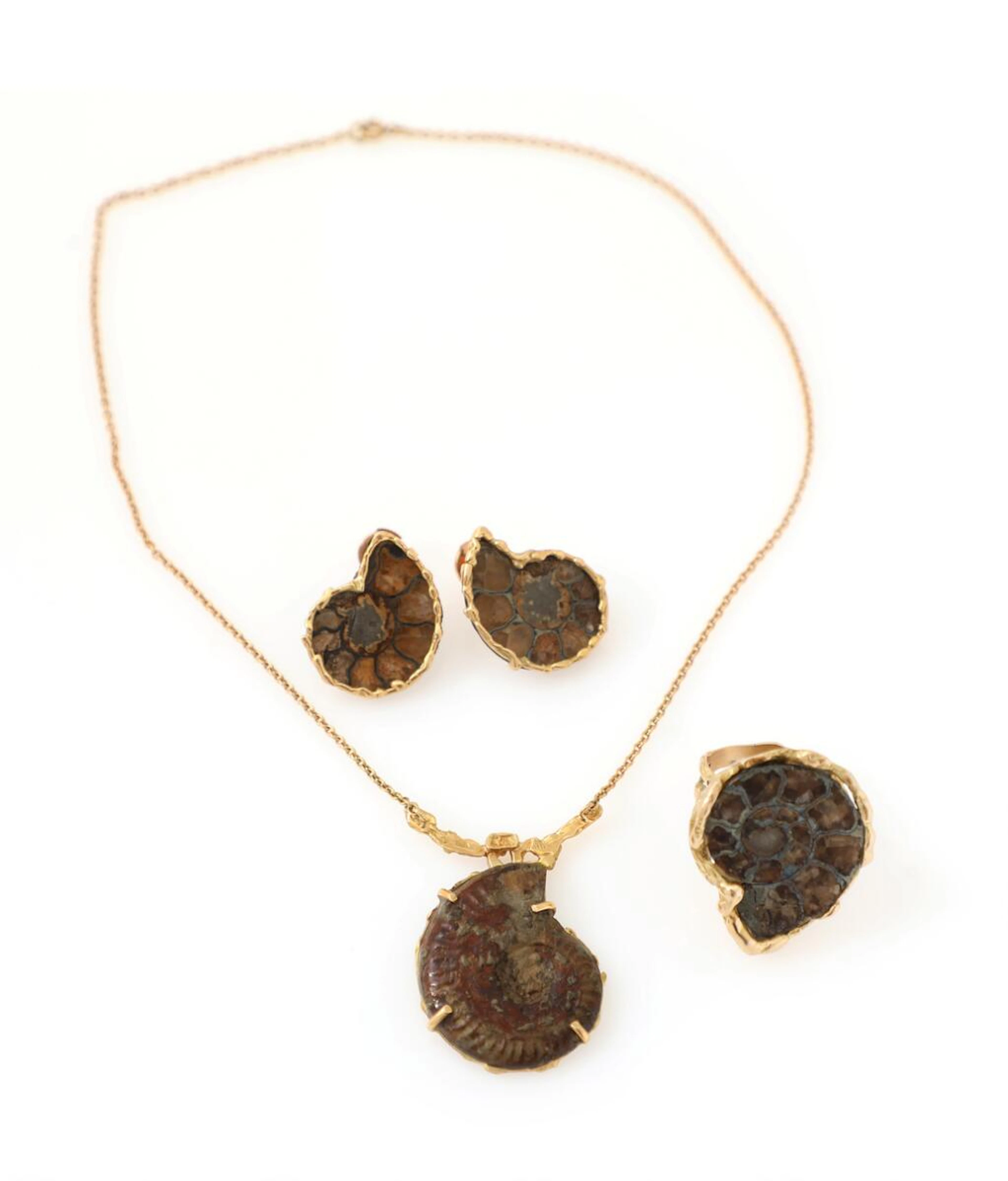 A jewellery collection comprising a pair of ear pendants
