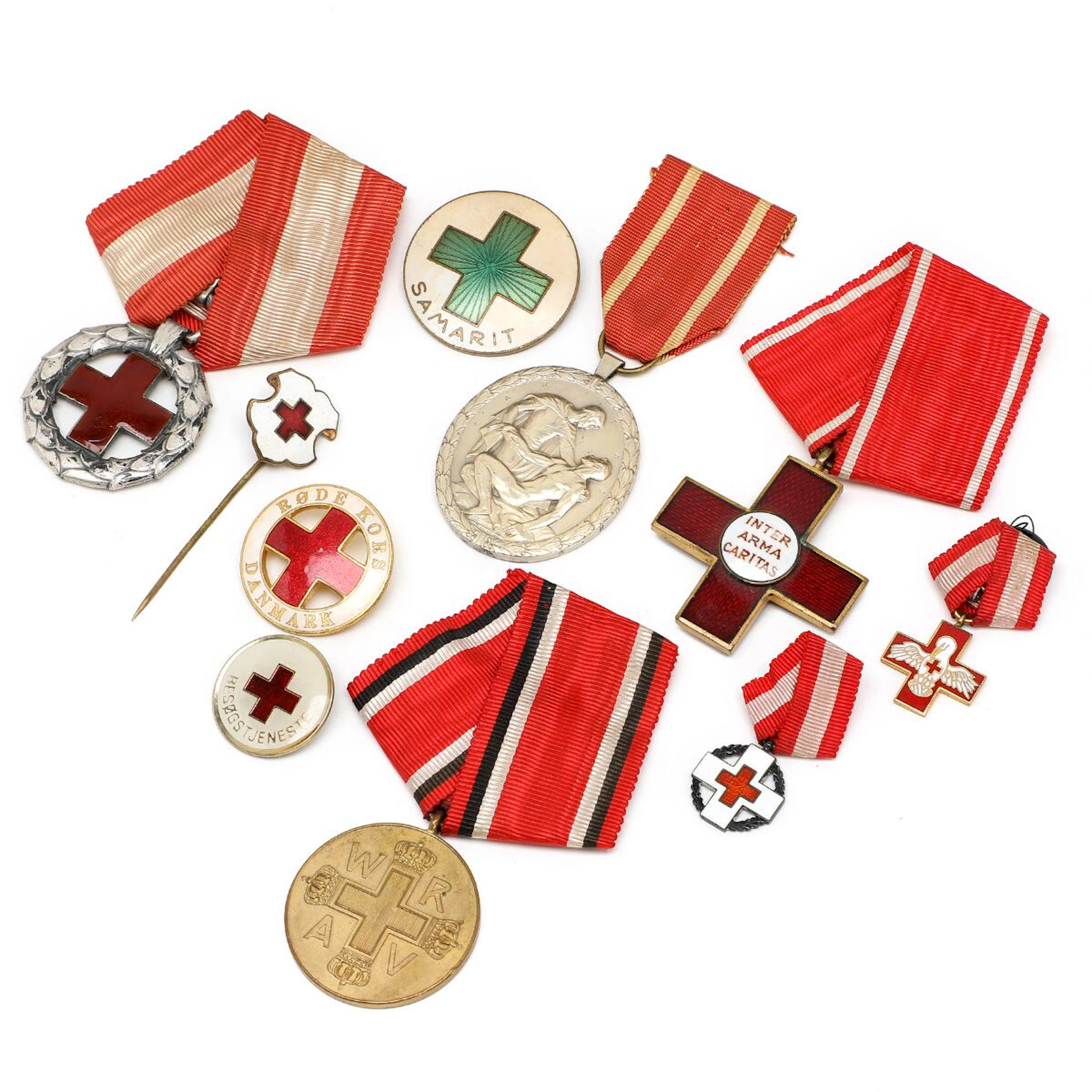 Lot with Red Cross medals from Denmark