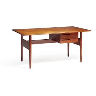 Ib Kofod-Larsen: Freestanding teak desk, right side mounted with drawer