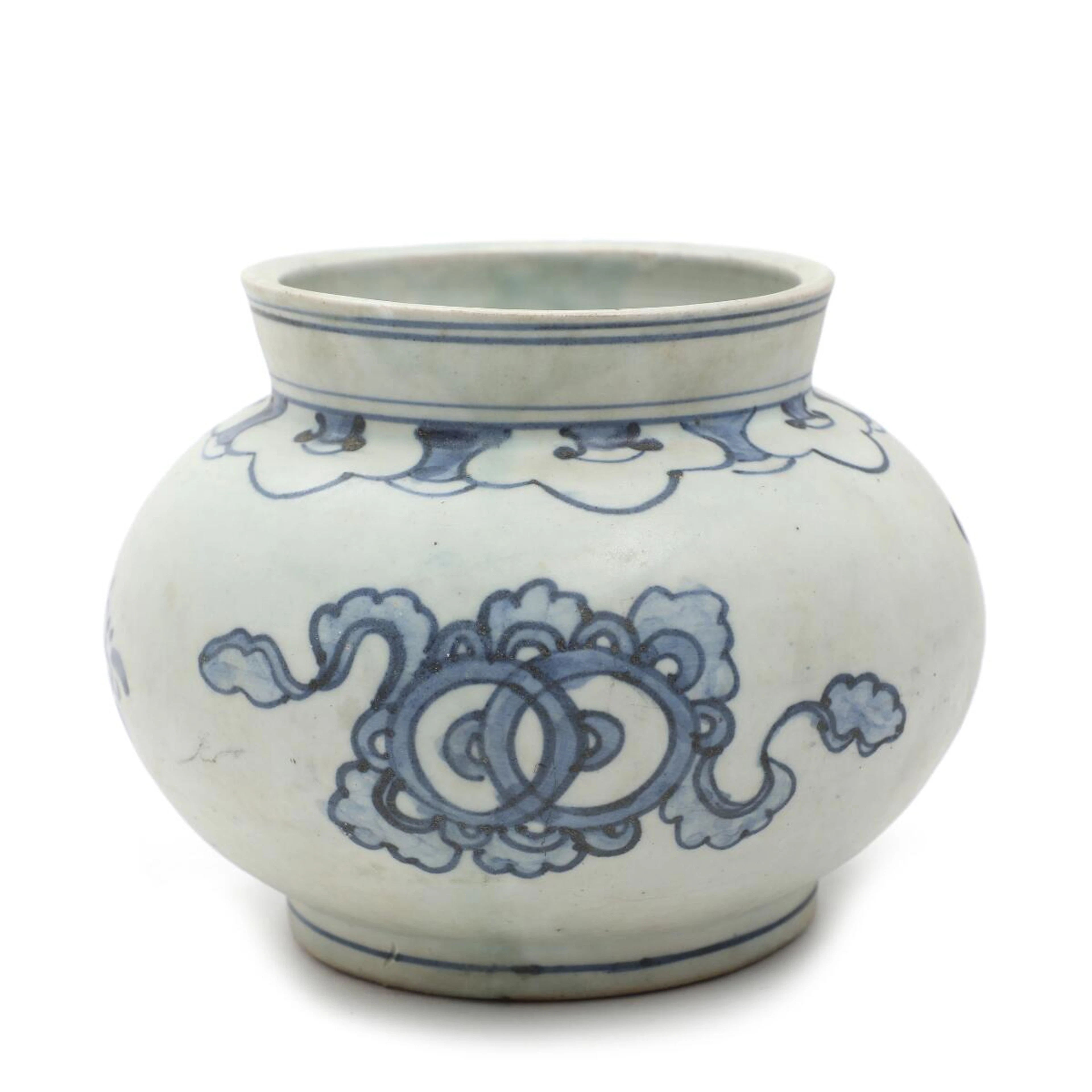 Korean porcelain jar