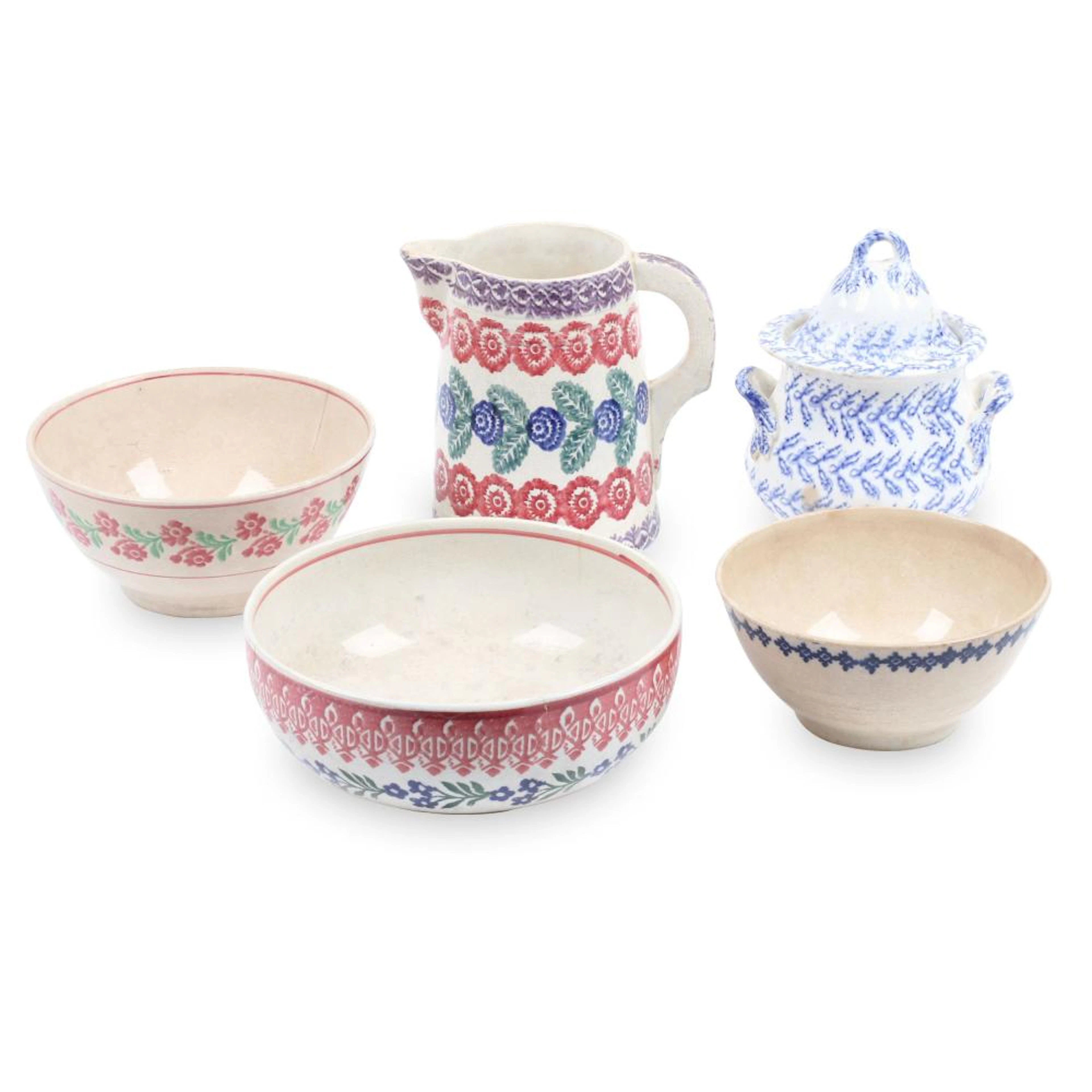 Pieces of Sponge Decorated Tableware
