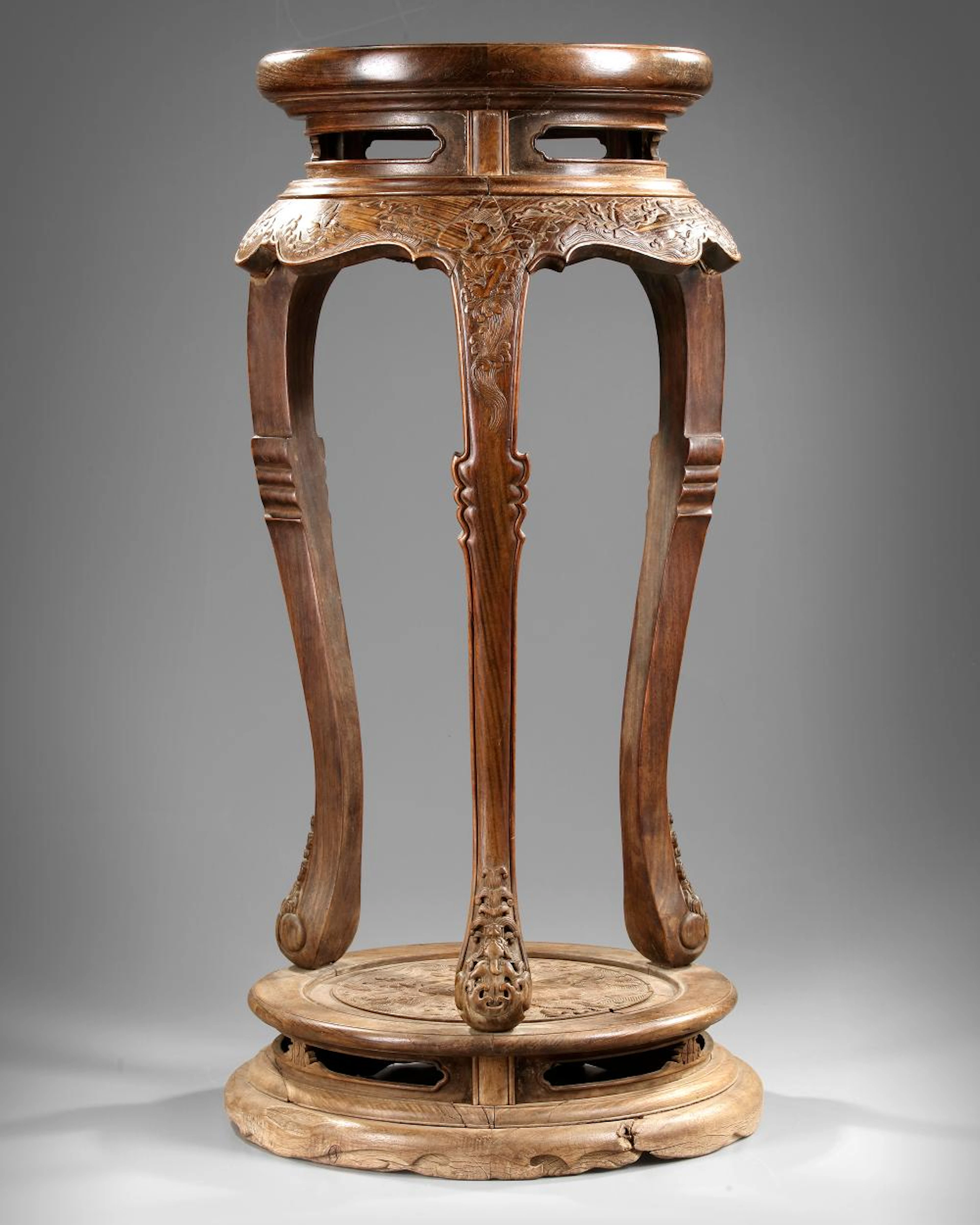 A CHINESE HUANGHUALI CIRCULAR INCENSE STAND, XIANGJI, 17TH CENTURY