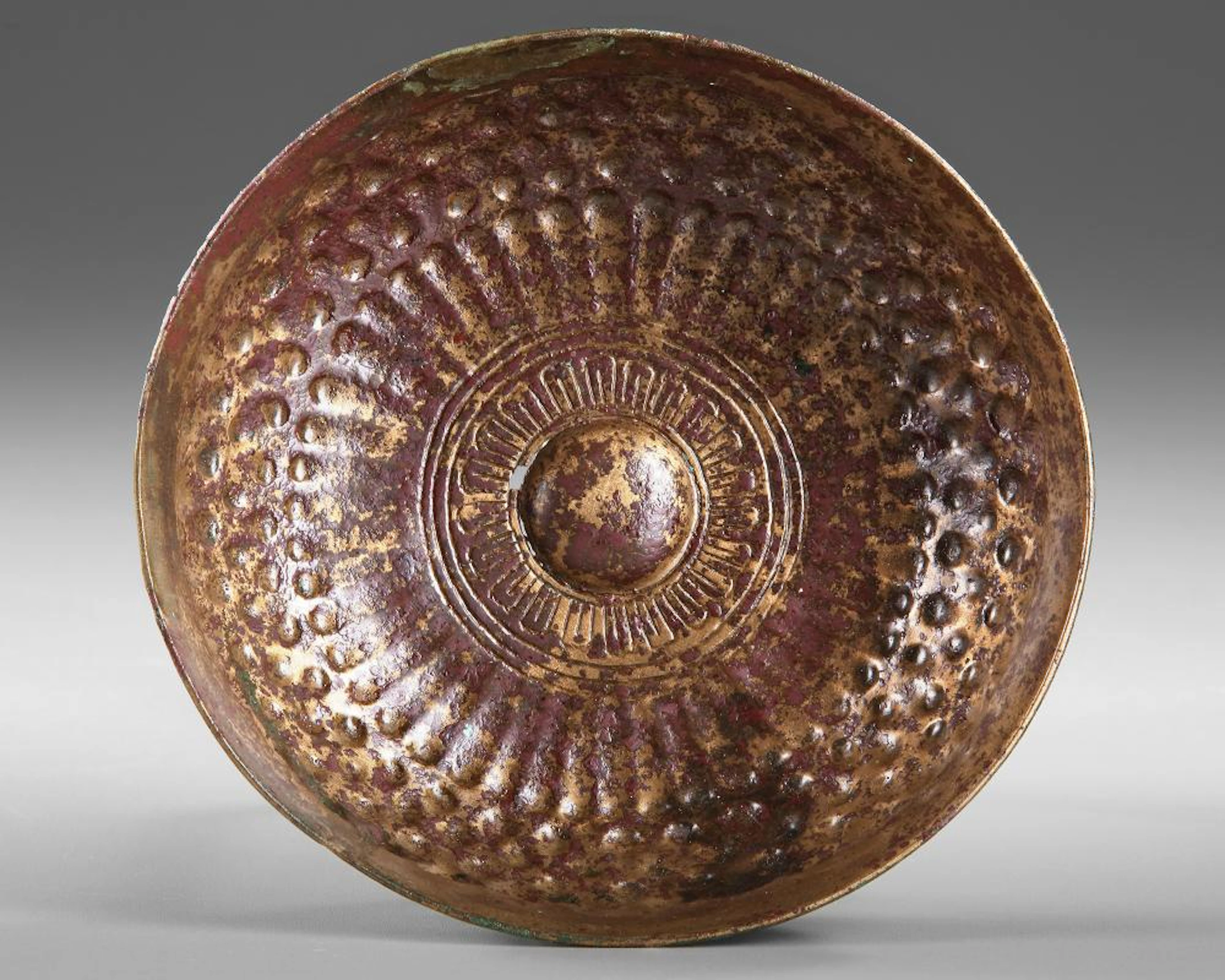 A GREEK BRONZE PHIALE, 4TH-5TH CENTURY BC