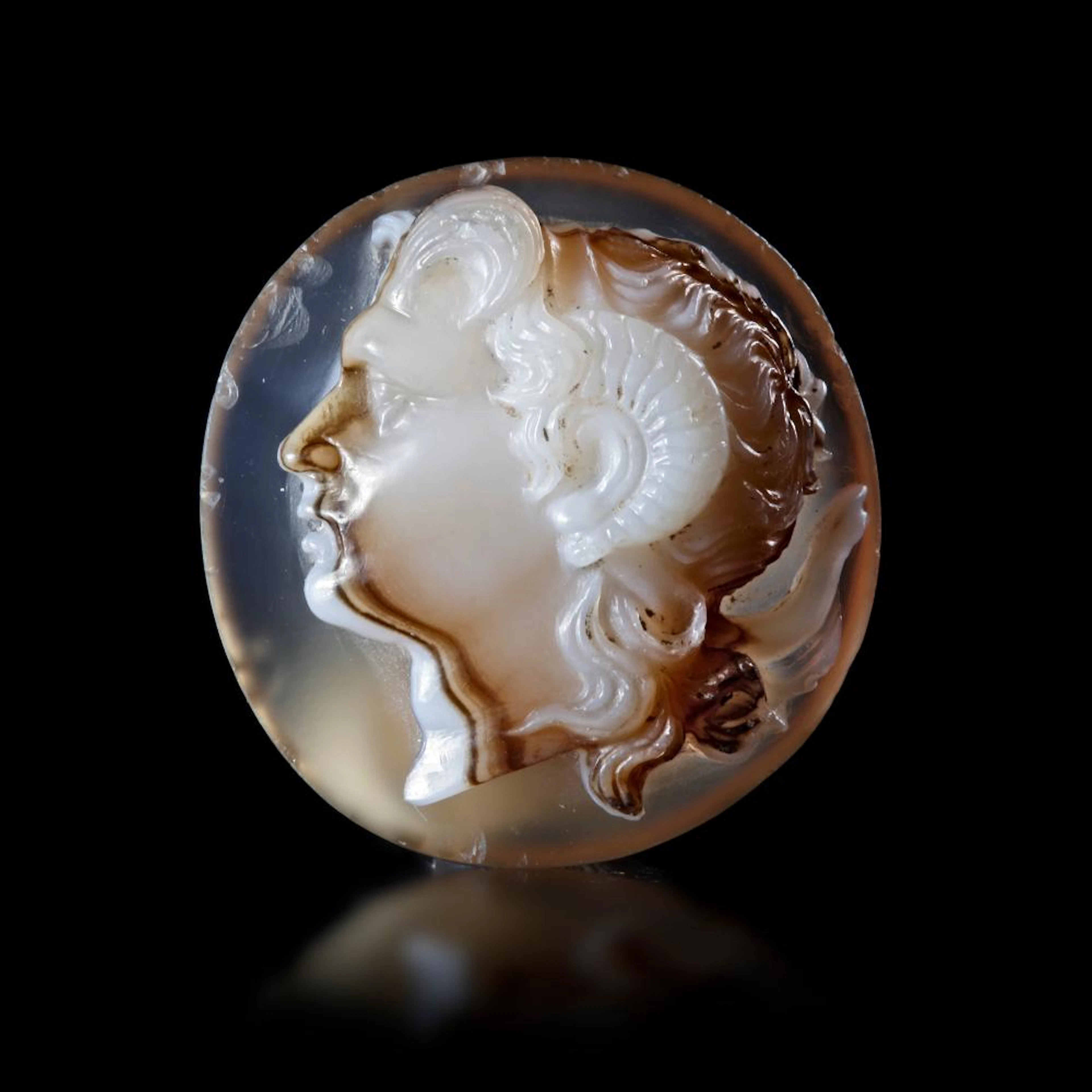 A CAMEO OF ALEXANDER THE GREAT WITH THE HORN OF AMMON, 1ST CENTURY AD OR LATER