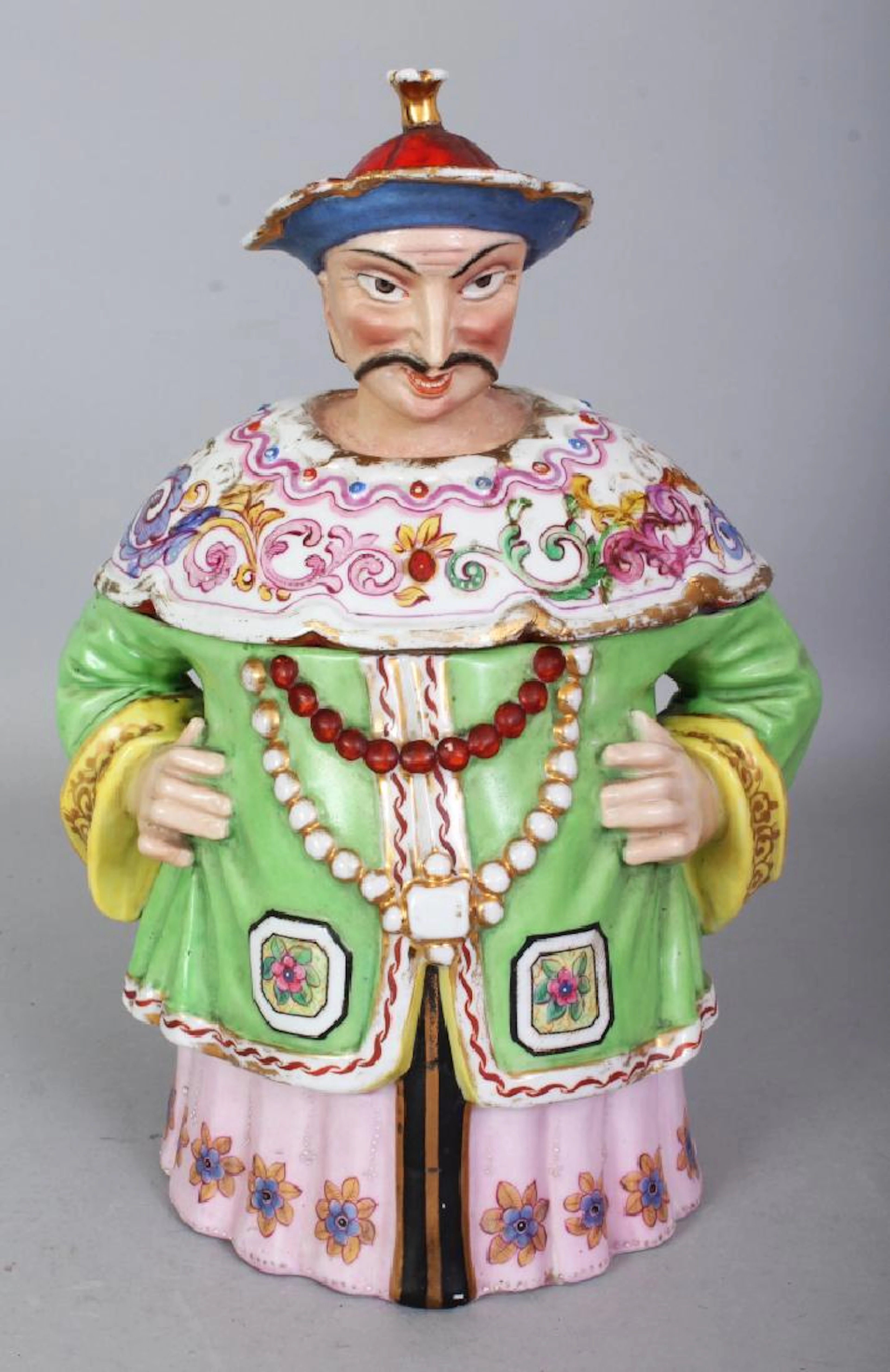 A 19TH/20TH CENTURY FRENCH PARIS PORCELAIN JAR & COVER