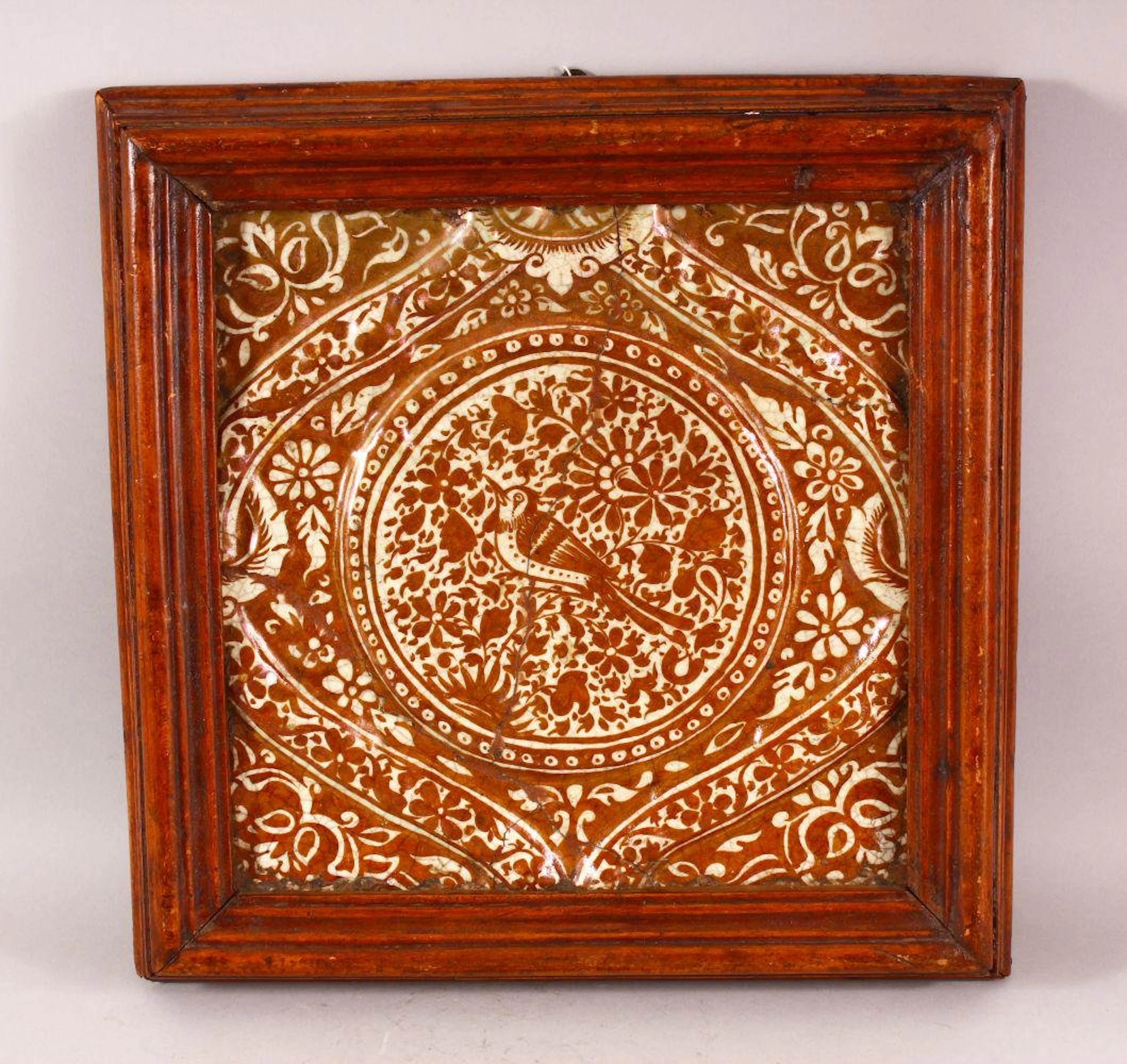 A LARGE 16TH CENTURY HISPANO - MORESQUE COPPER LUSTRE