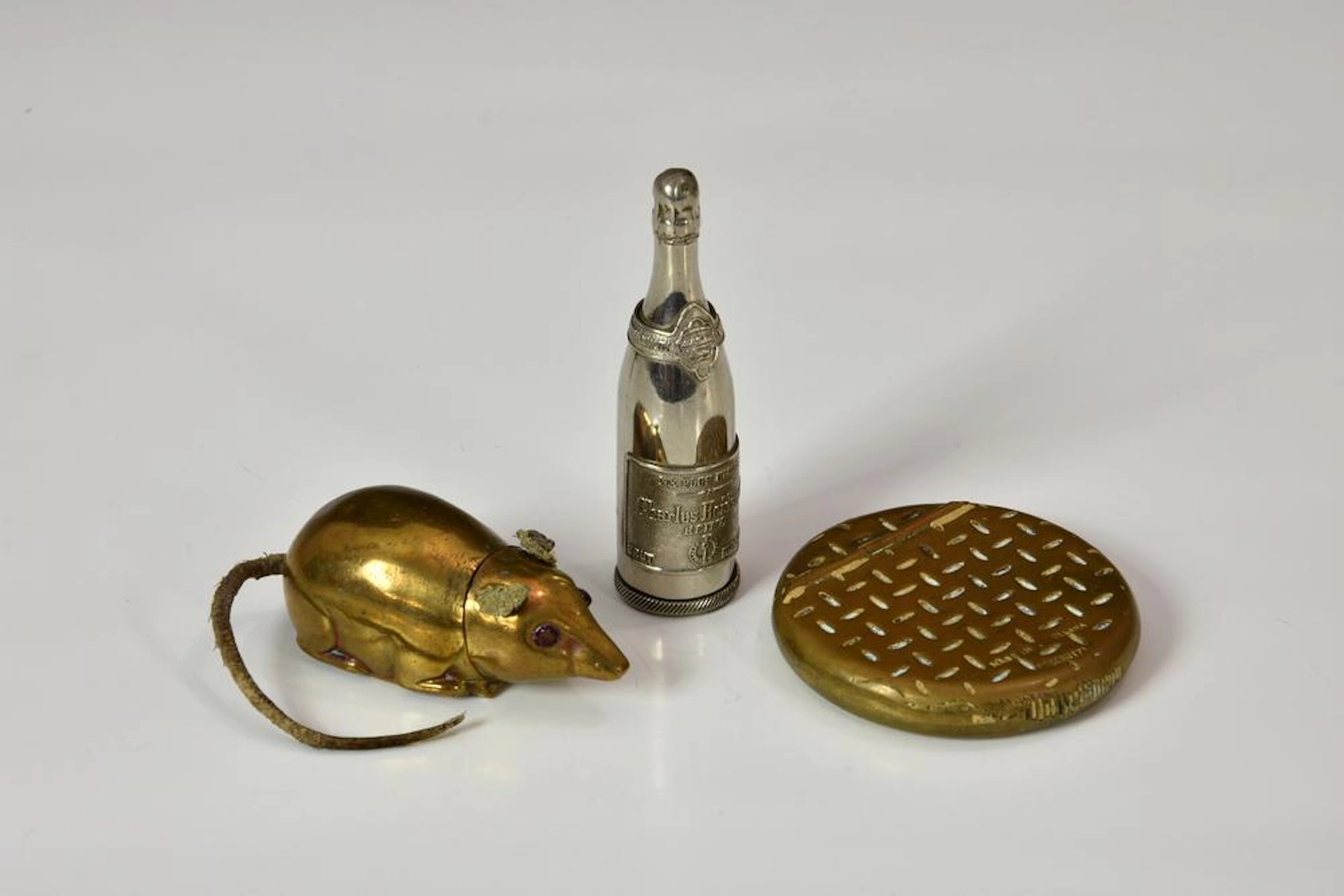Three Victorian / Edwardian novelty vesta cases...