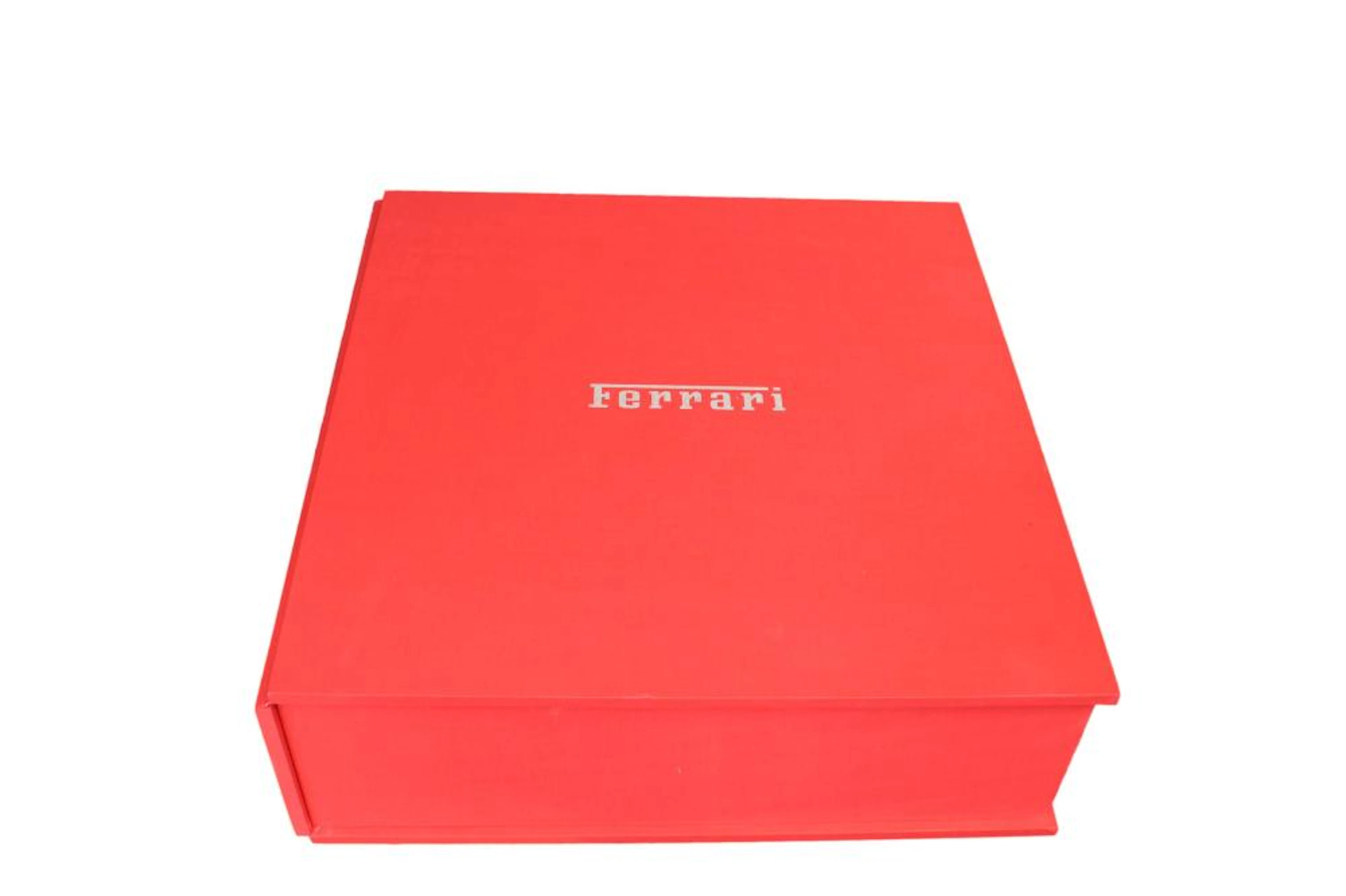 The Official Ferrari Opus - Classic Editio