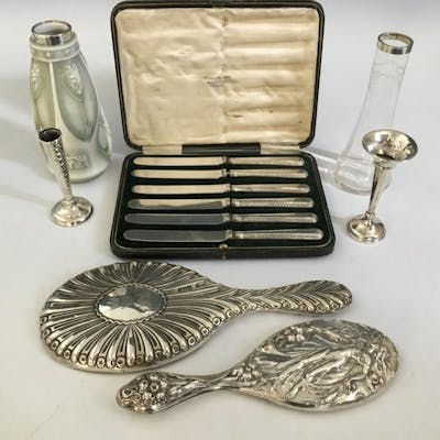 A collection of silver