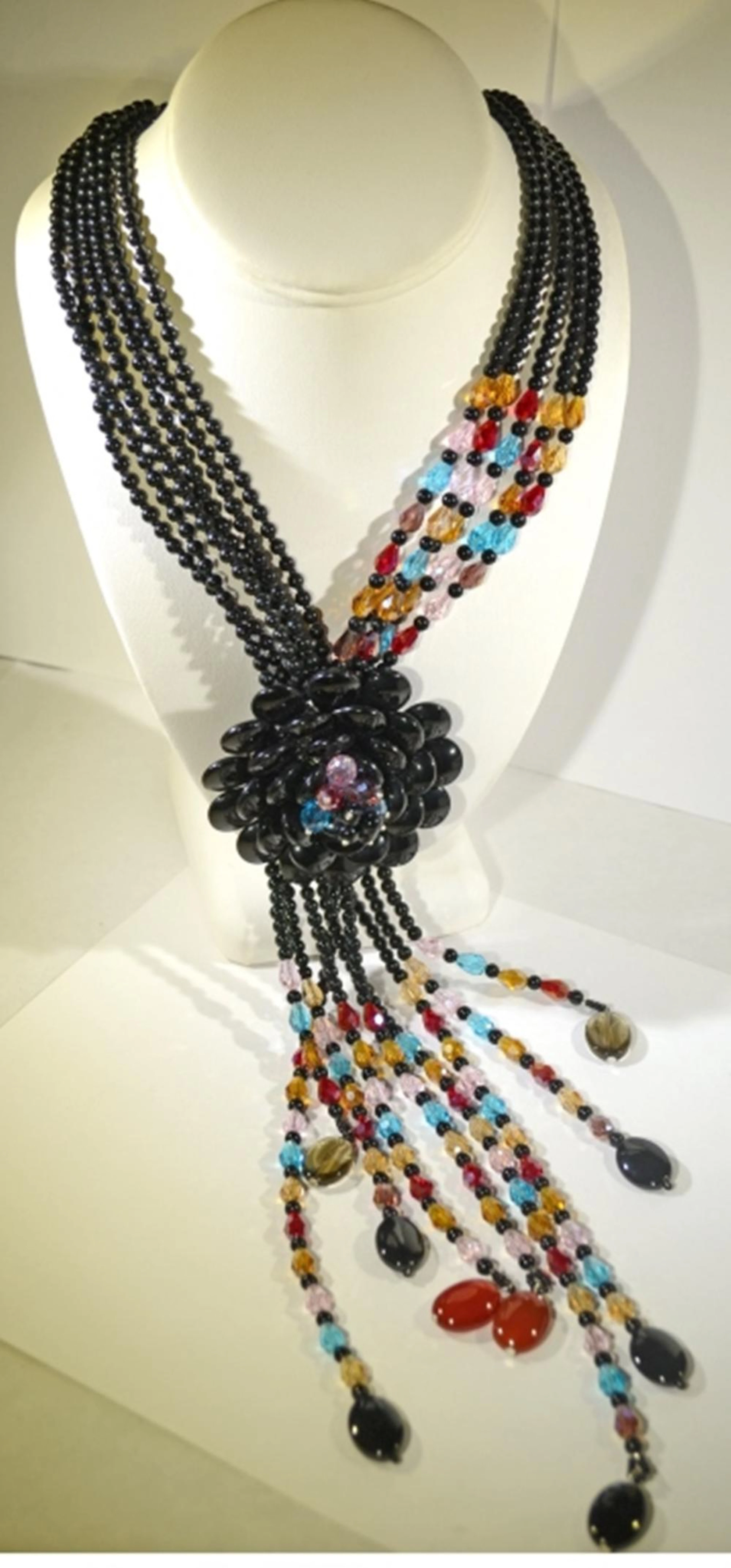 JOAN RIVERS CLASSIC NECKLACE