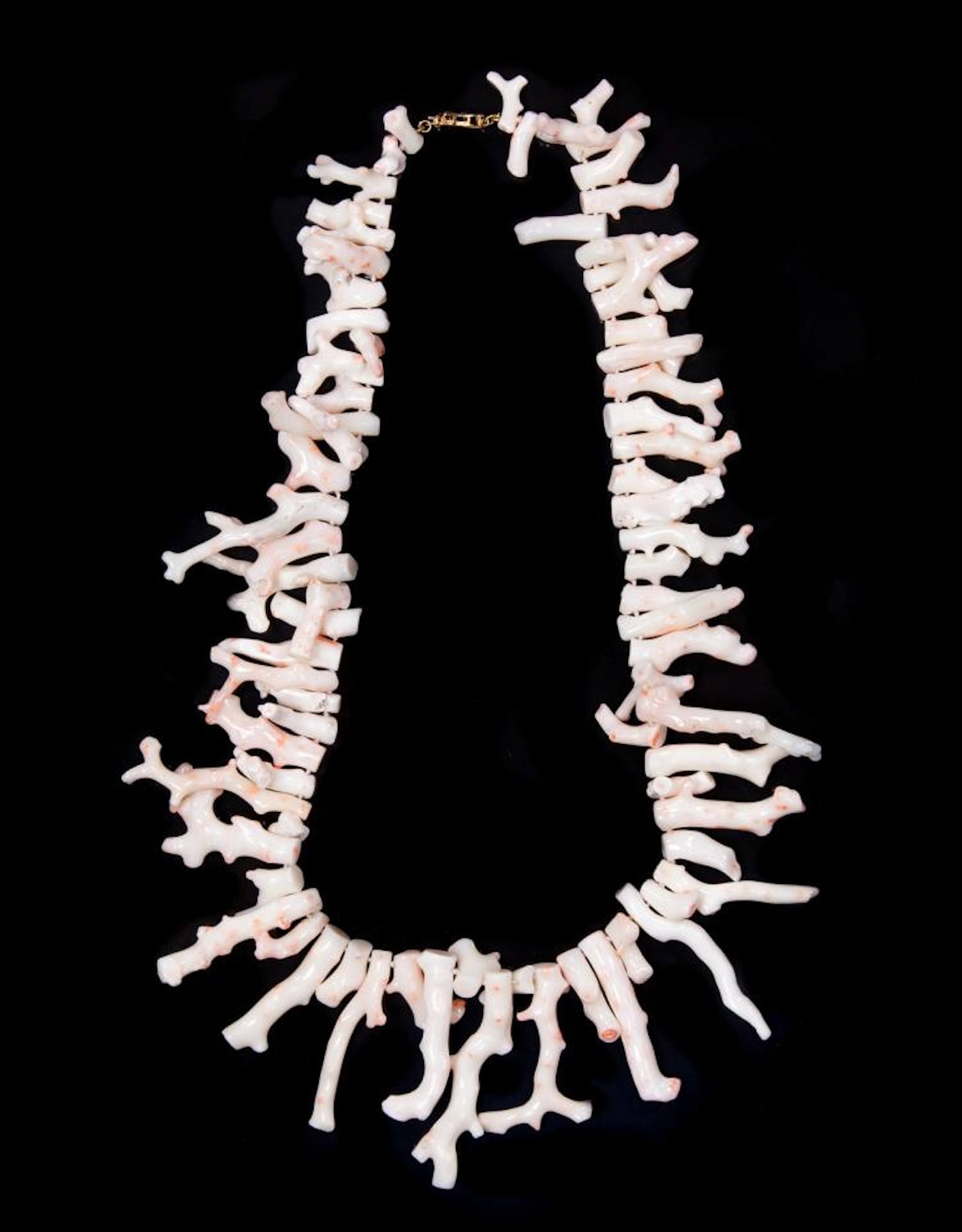 CORAL ANGEL SKIN BRANCH NECKLACE
