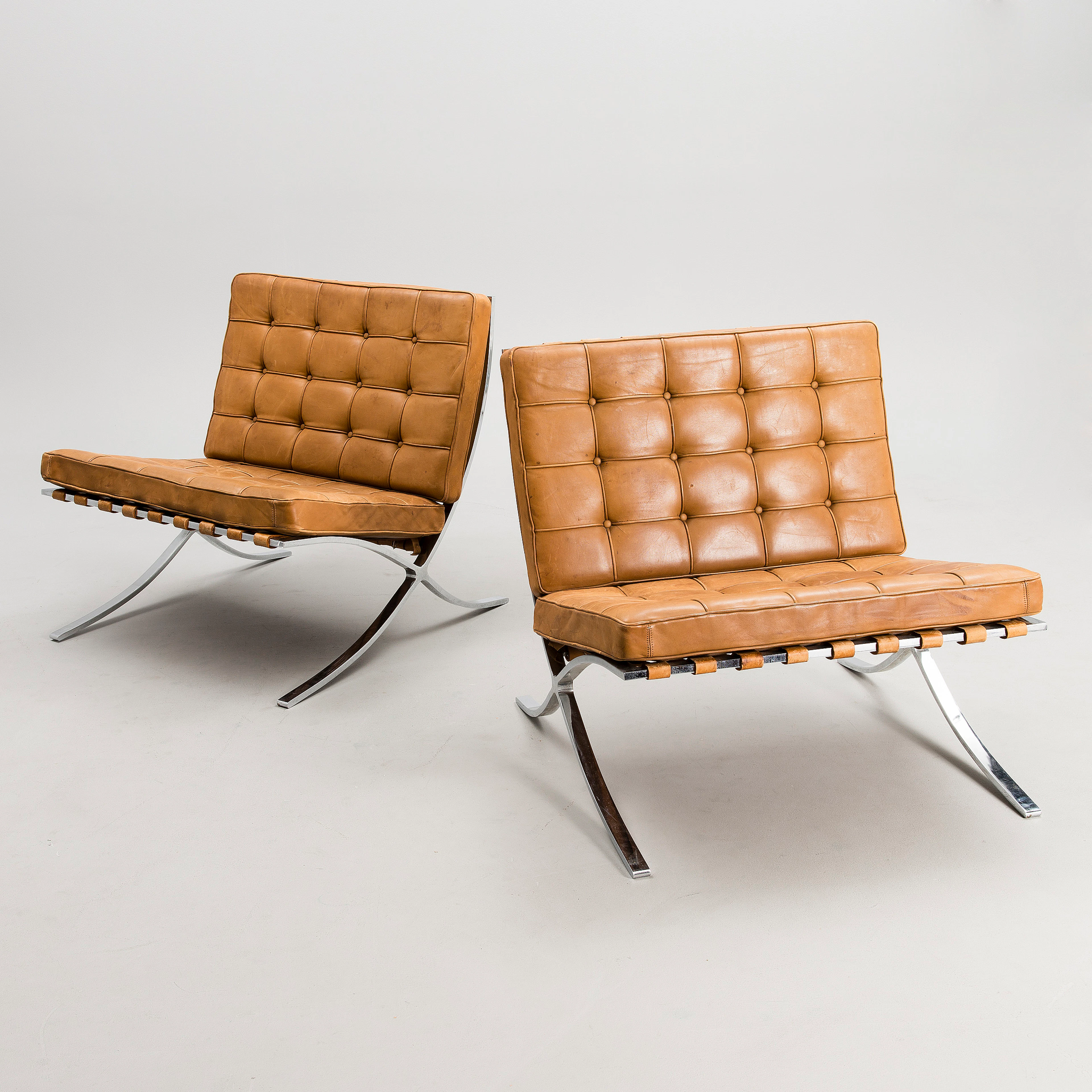 FÅTÖLER, ETT PAR. "Barcelona". Knoll International, 1970-tal