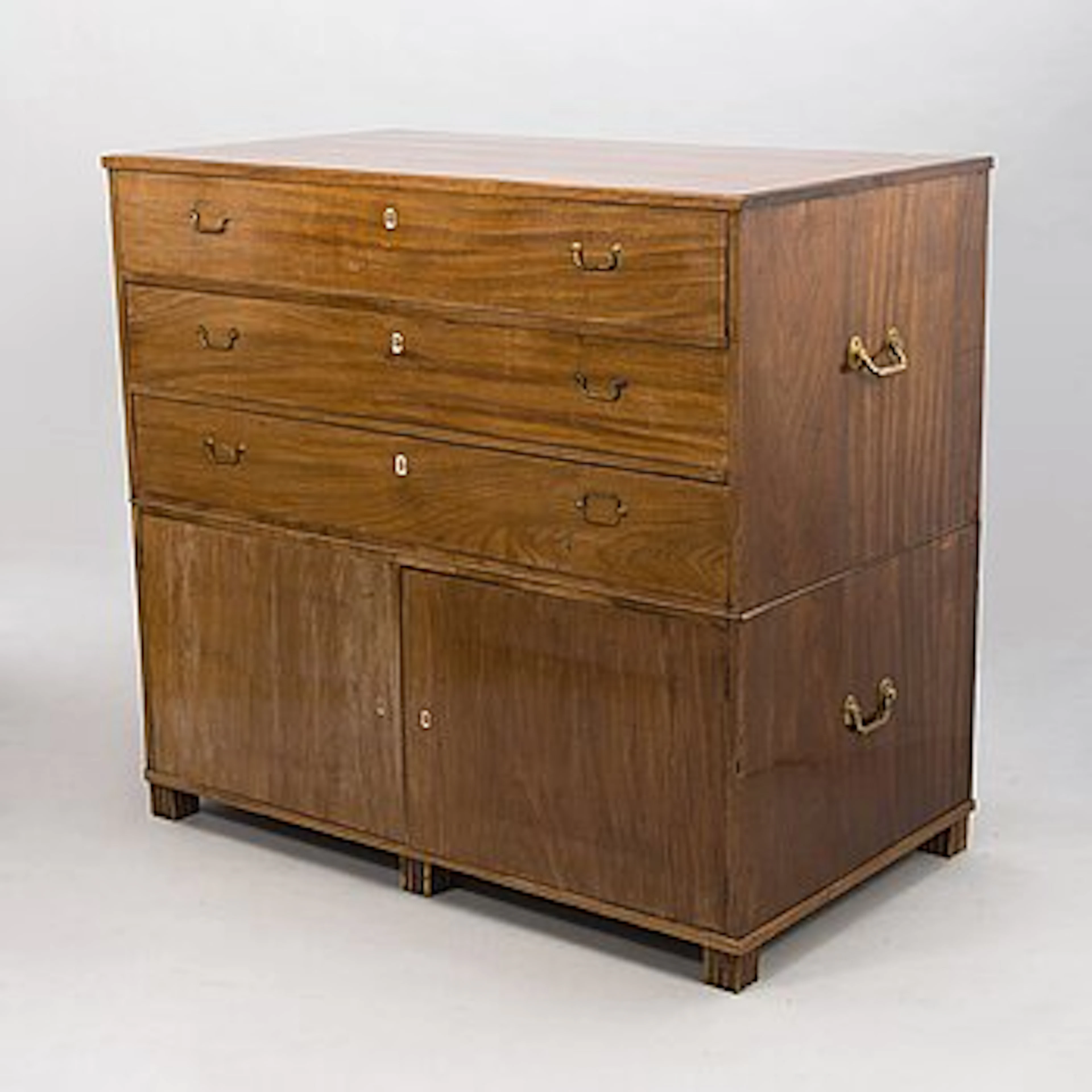 CHEST OF DRAWERS/CABINET, Gottlieb Iwersson (master in Stockholm 1778-1813).