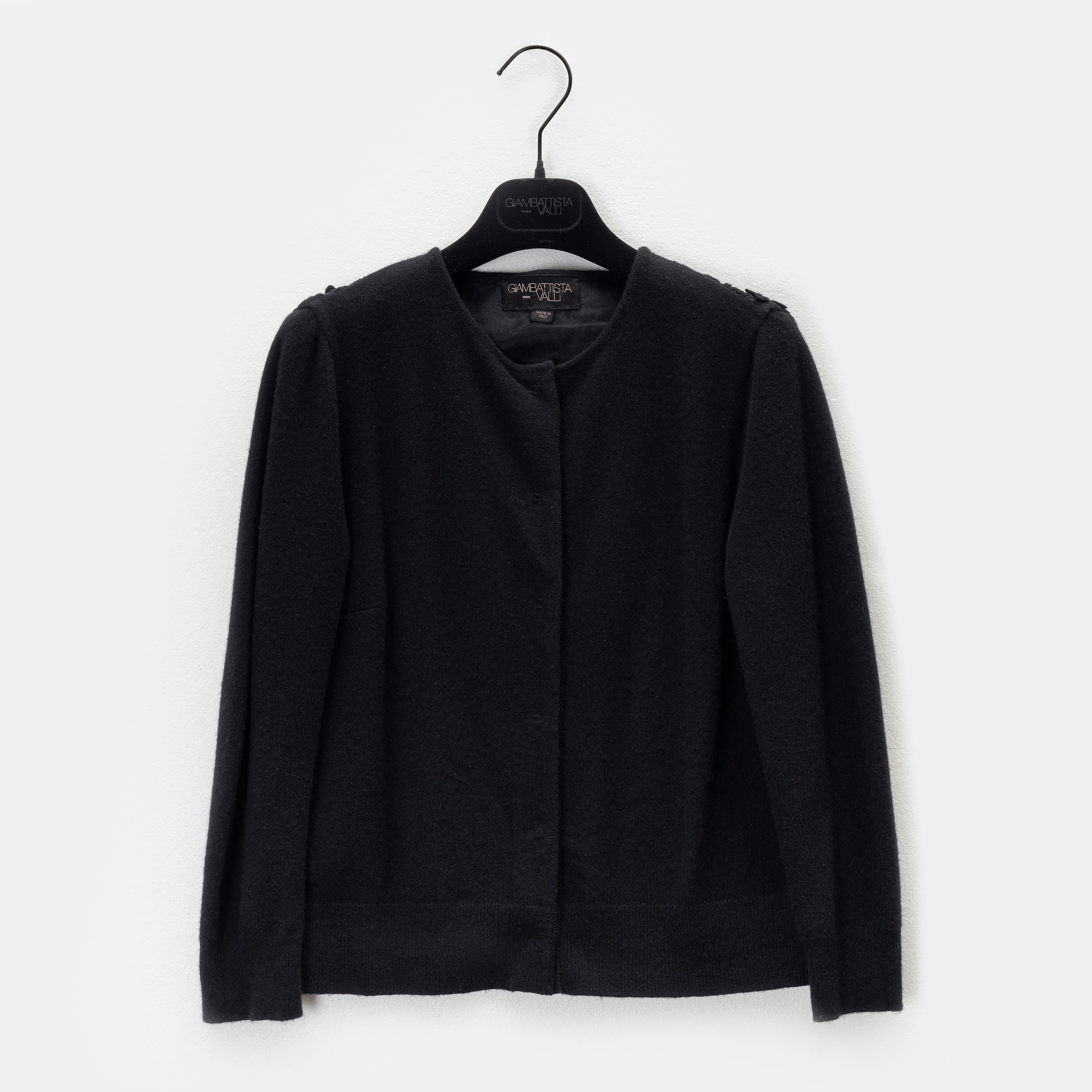 Giambattista Valli, a cashmere and silk cardigan, size 38/XXS.