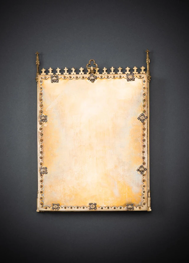 A VERY FINE ENAMEL AND SILVERGILT MINIATURE ALTAR PIECE