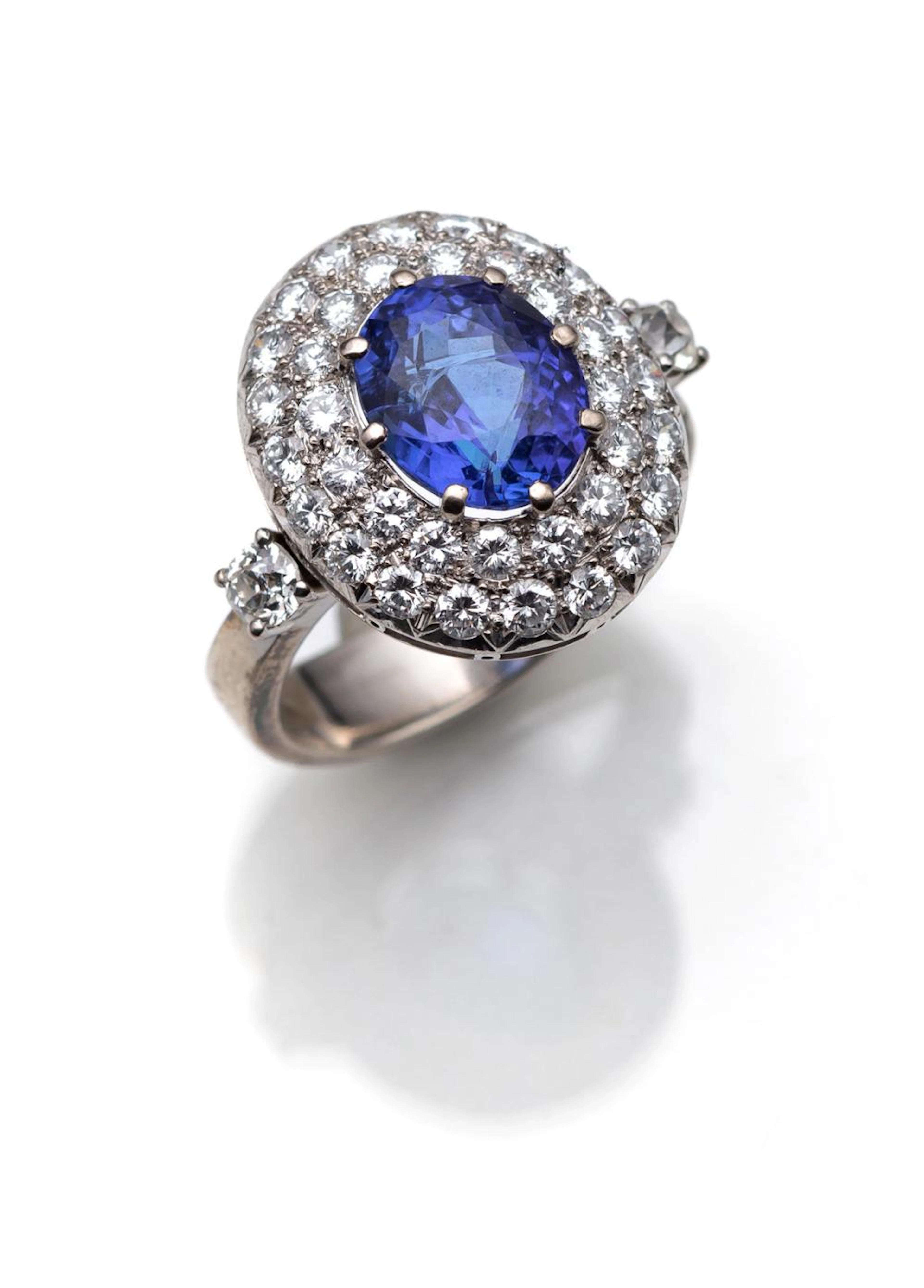 Entourage Tansanit ? Brillant Ring
