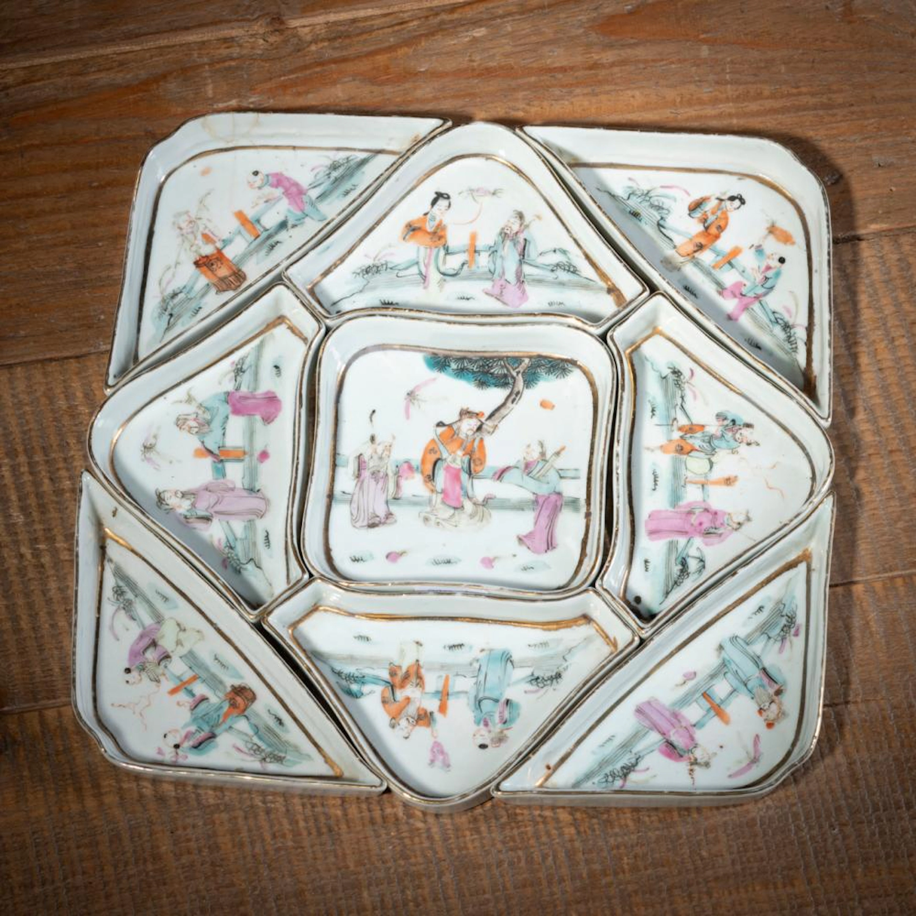 A NINE-PART 'FAMILLE ROSE' PORCELAIN SWEETMEAT SET