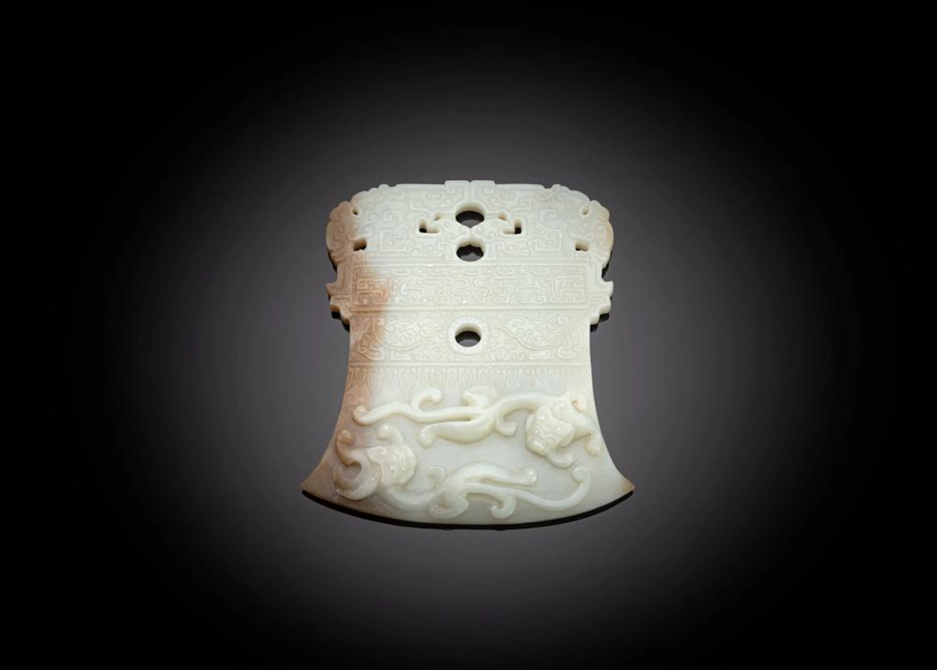 A JADE RITUAL AXE 'YUE'