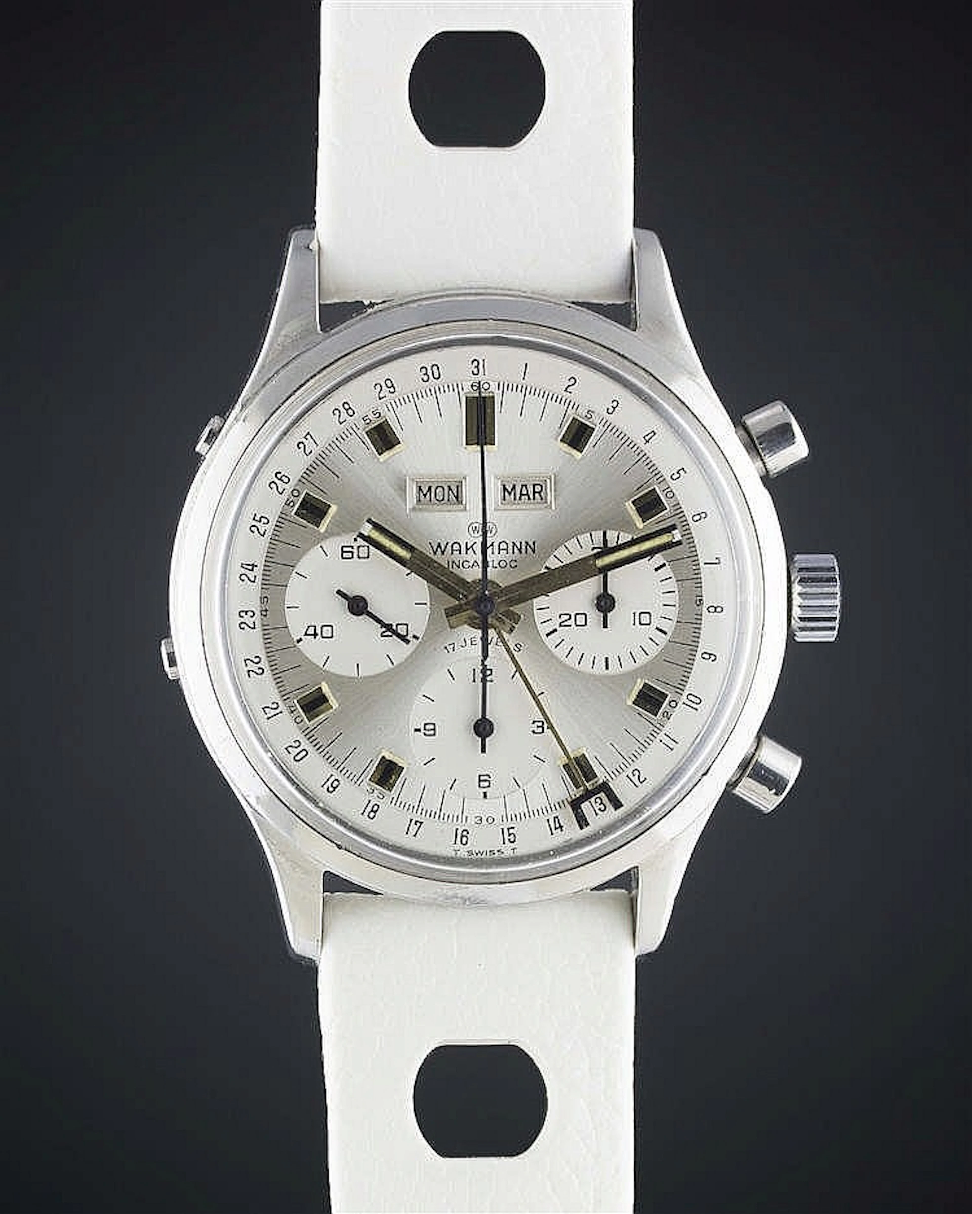 A RARE GENTLEMAN'S LARGE SIZE STAINLESS STEEL WAKMANN...