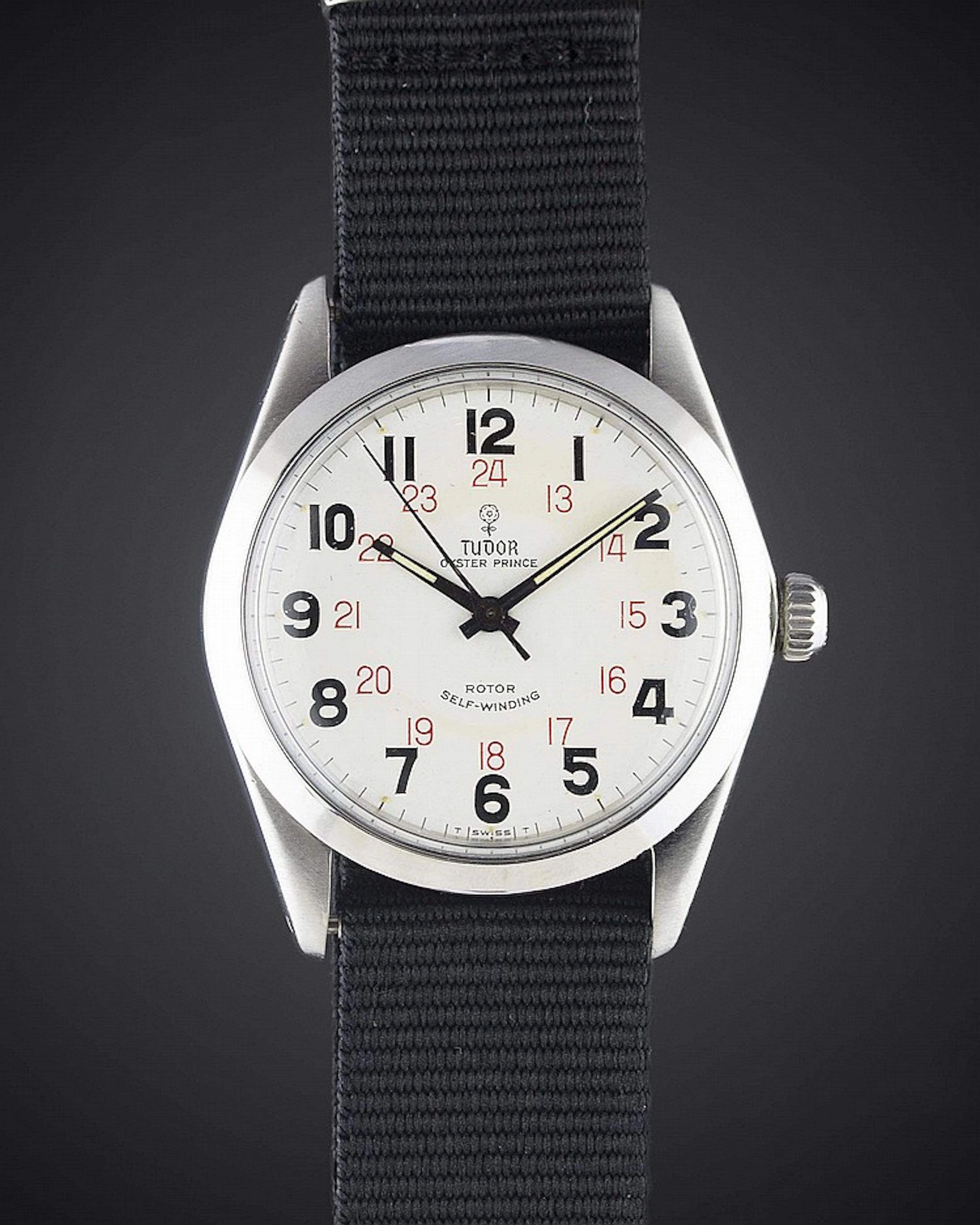 A RARE GENTLEMAN'S STAINLESS STEEL ROLEX TUDOR OYSTER...